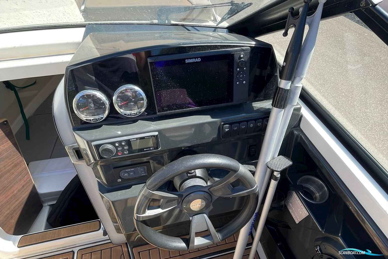 Quicksilver 675 Active Cruiser