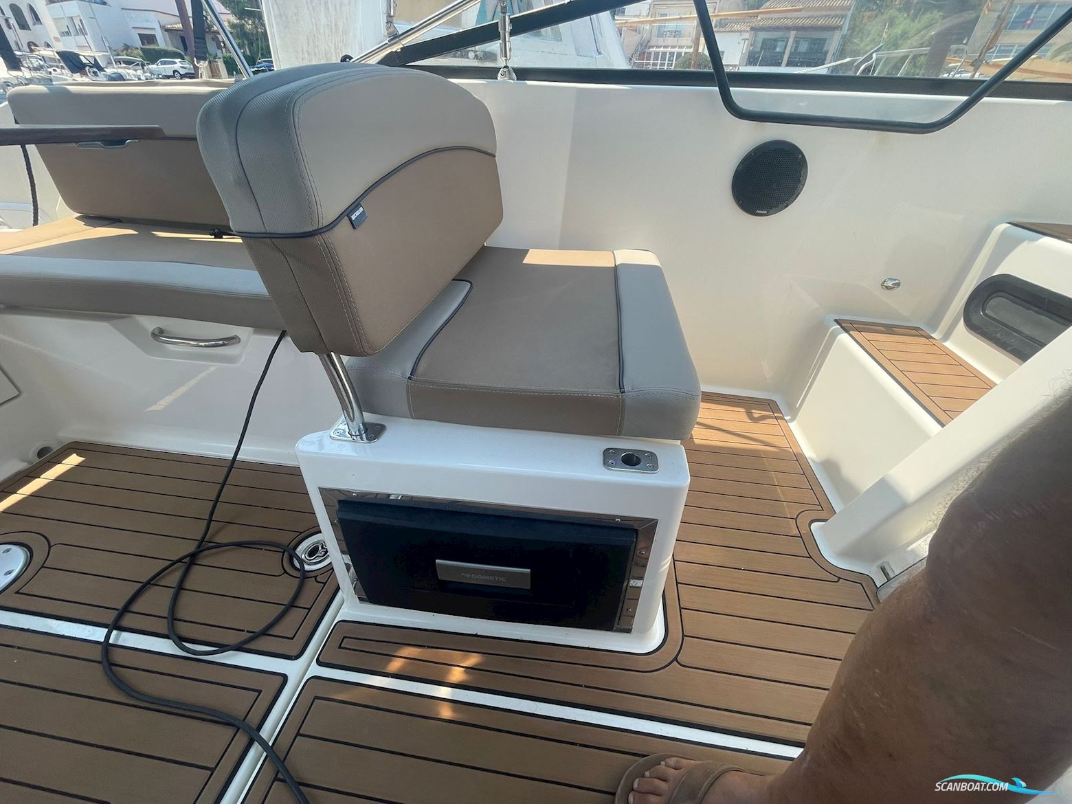 Quicksilver 675 Active Cruiser