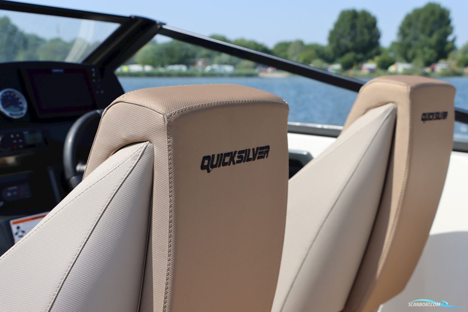 Quicksilver 675 Bowrider