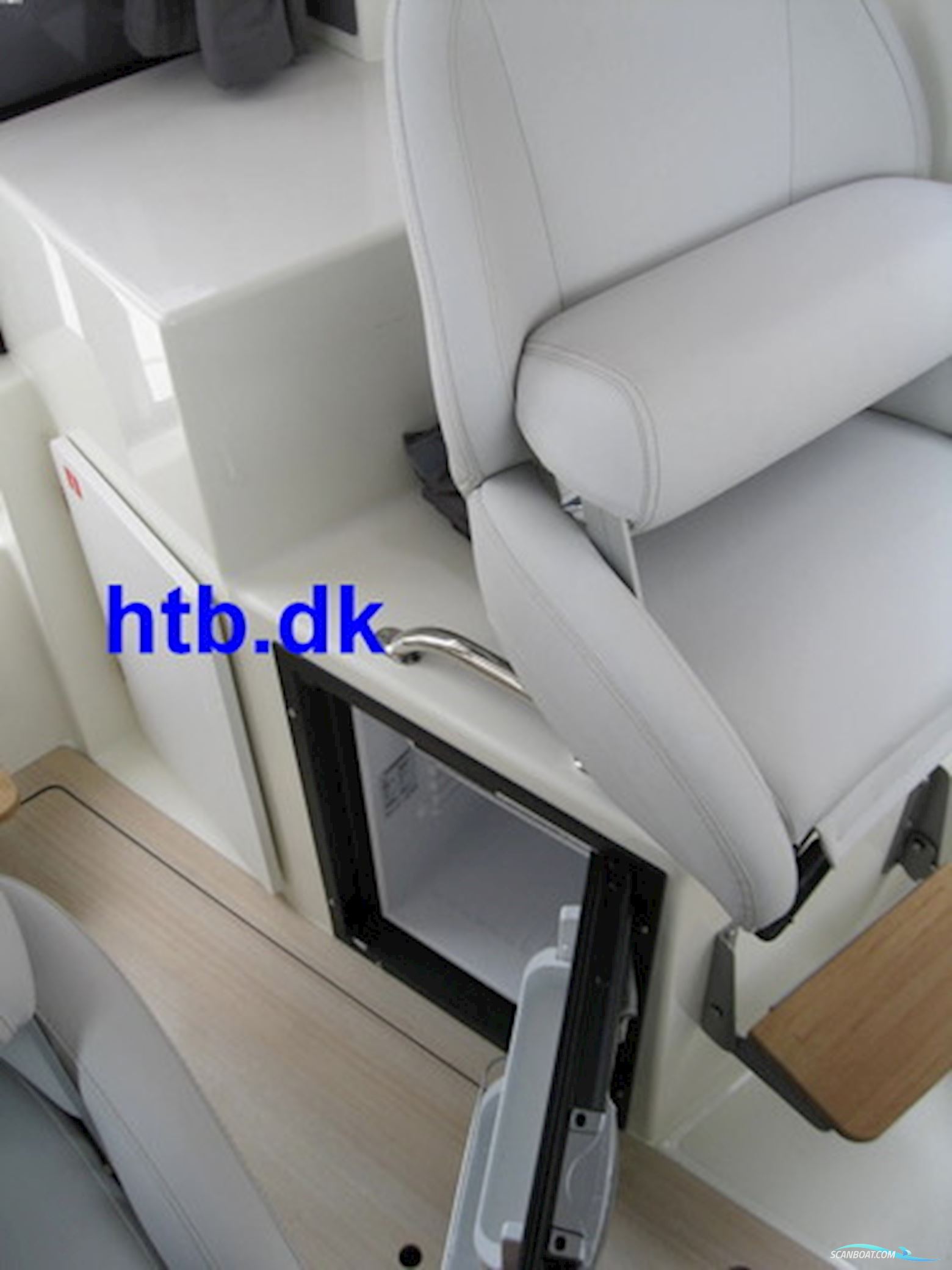 Quicksilver 705 Pilothouse m/Mercury F200 hk V6