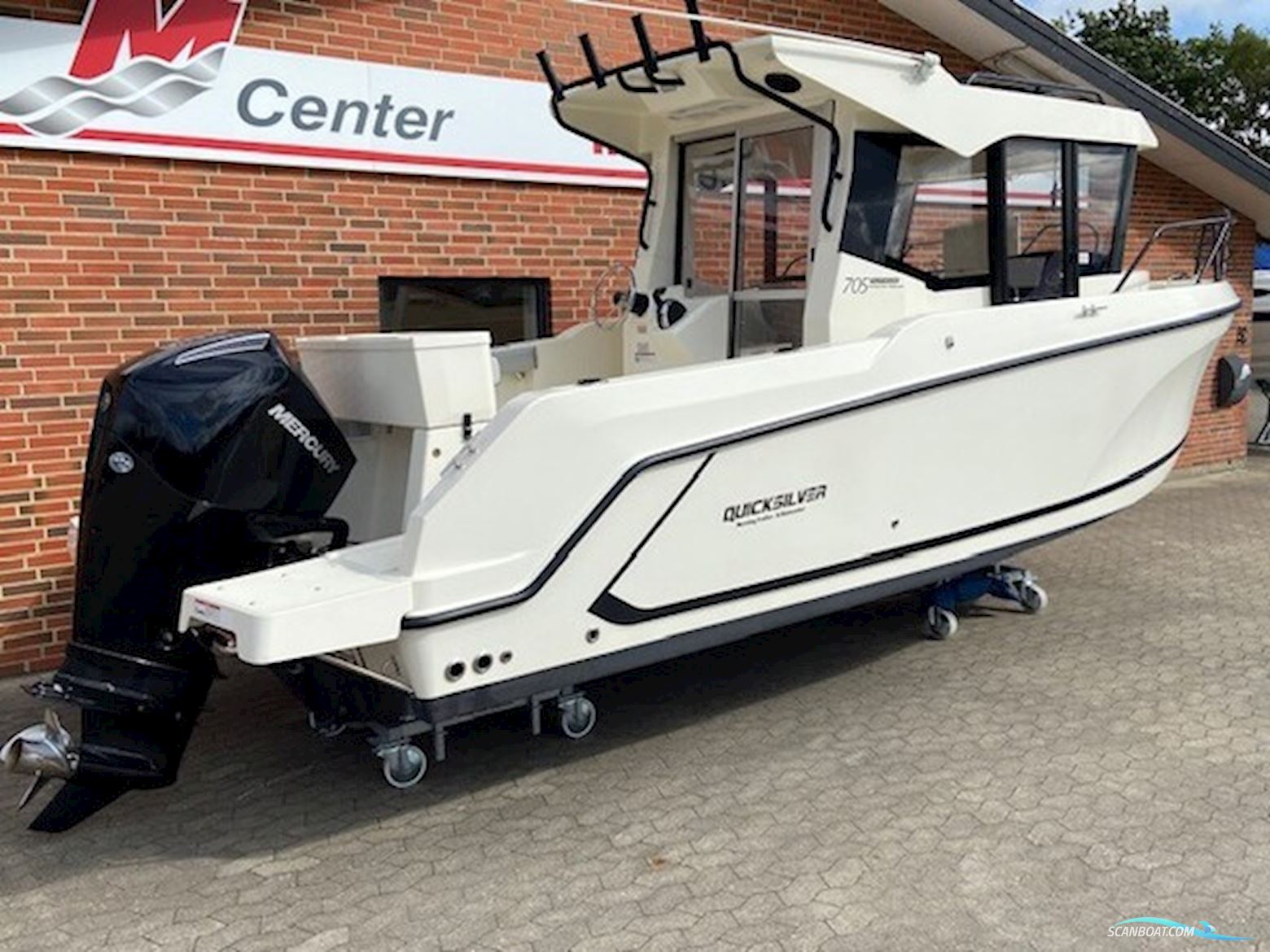 Quicksilver 705 Pilothouse m/Mercury F225 hk V6 