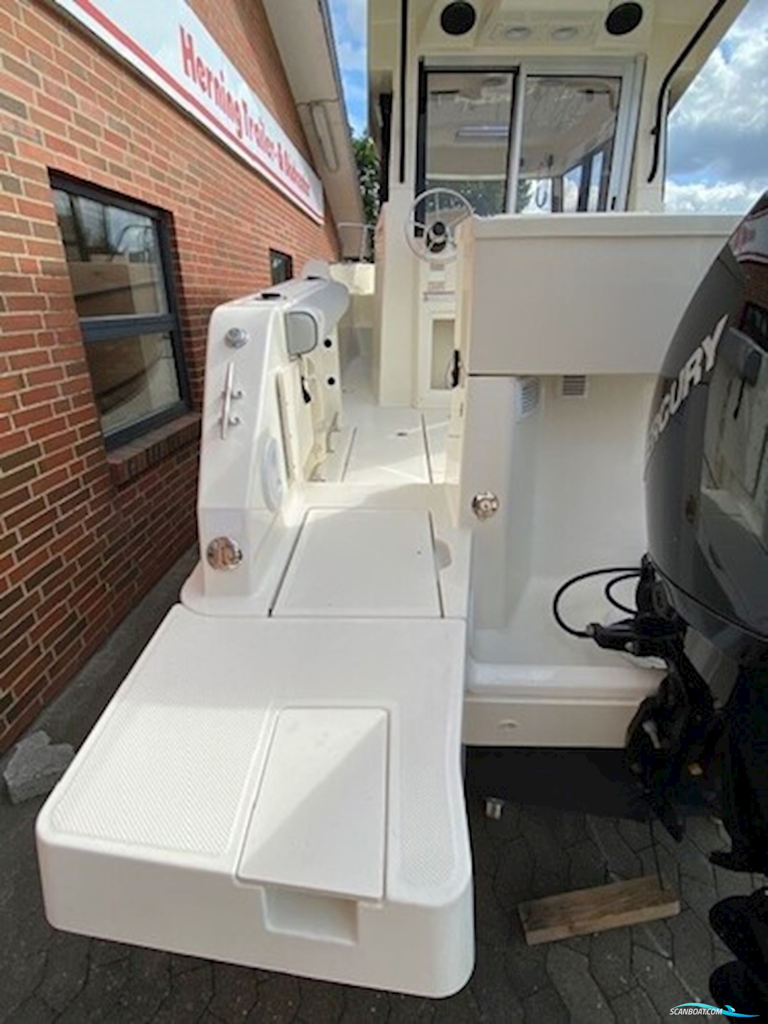 Quicksilver 705 Pilothouse m/Mercury F225 hk V6 