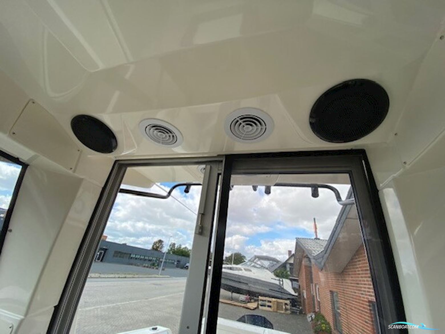 Quicksilver 705 Pilothouse m/Mercury F225 hk V6 