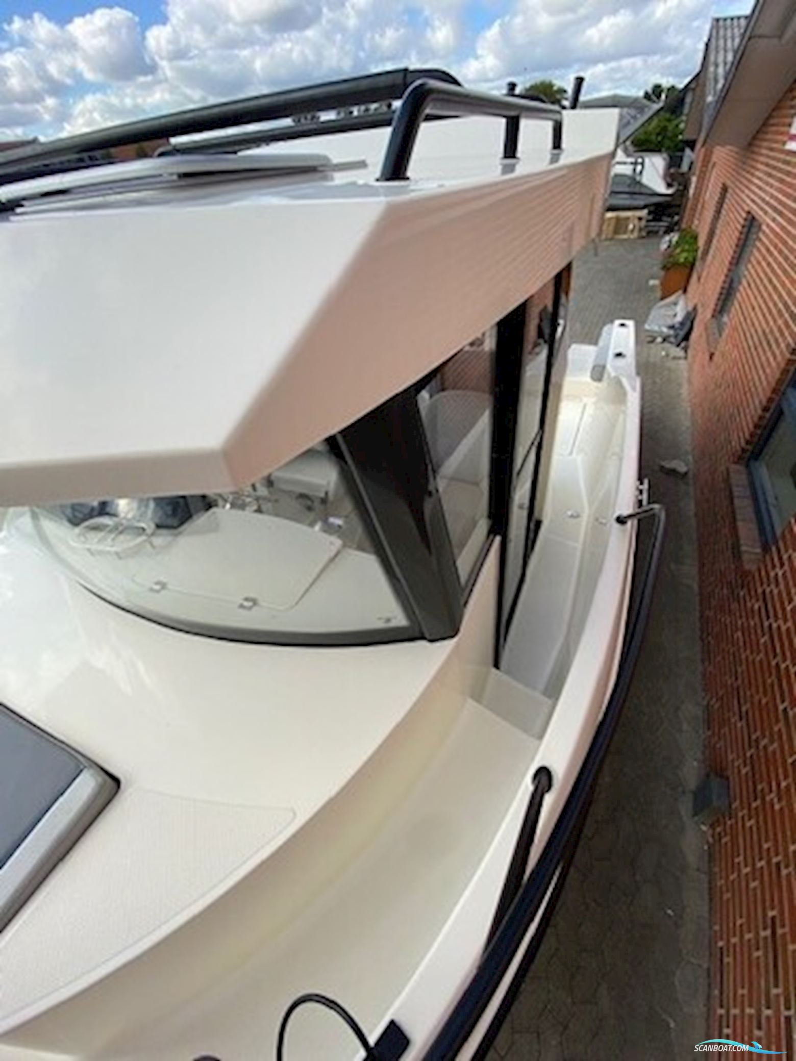 Quicksilver 705 Pilothouse m/Mercury F225 hk V6 