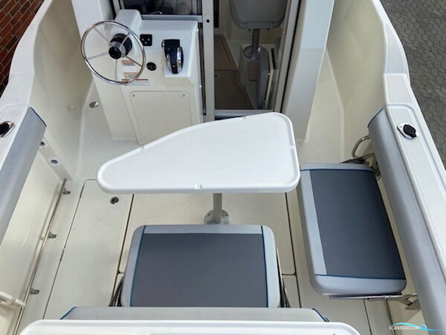 Quicksilver 705 Pilothouse m/Mercury F225 hk V6 