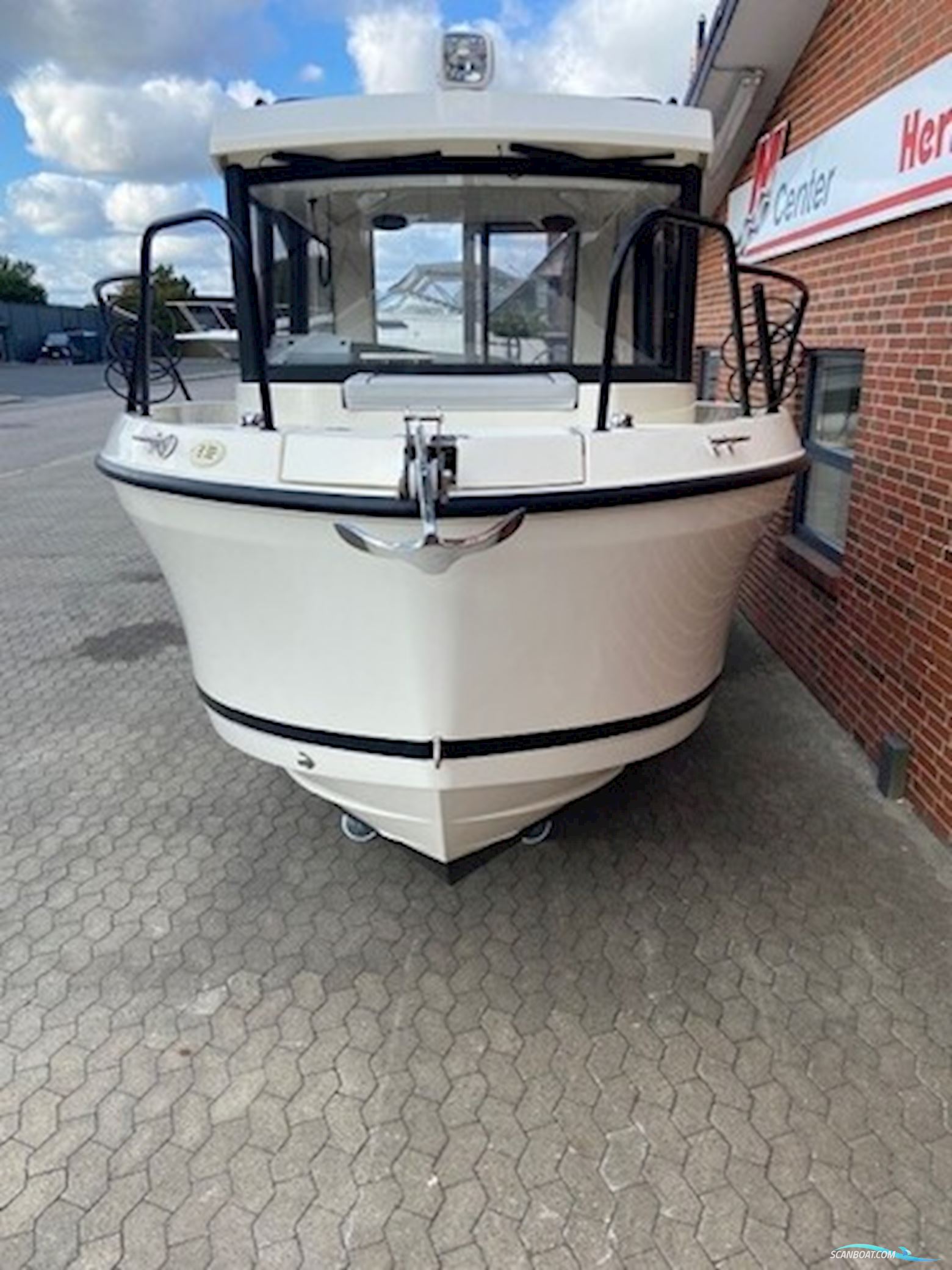 Quicksilver 705 Pilothouse m/Mercury F225 hk V6 