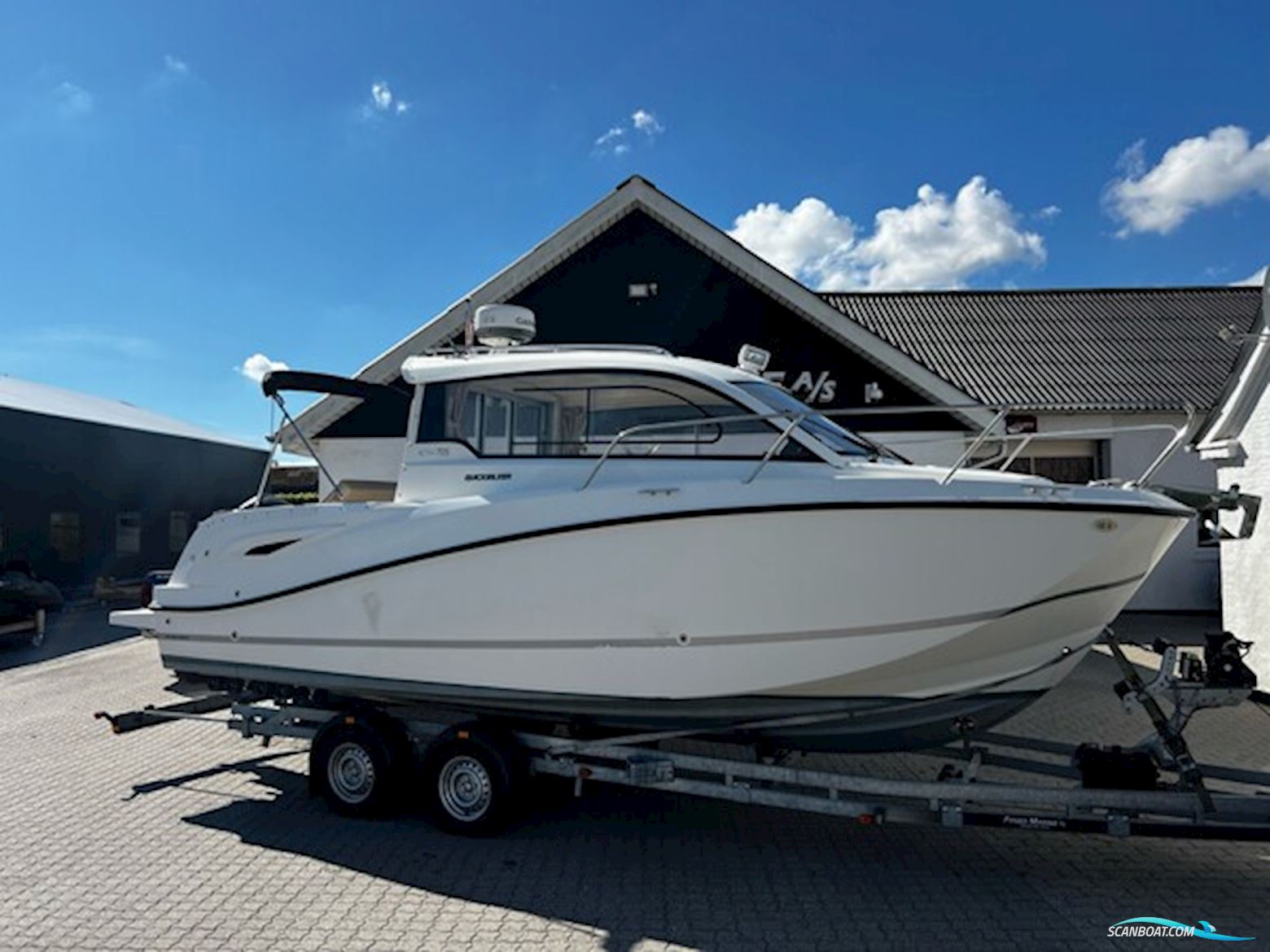 Quicksilver 705 Weekend/Cruiser, Mercury Verado F200... KUN 100 TIMER. Motorbåd 2016, med Mercury motor, Danmark