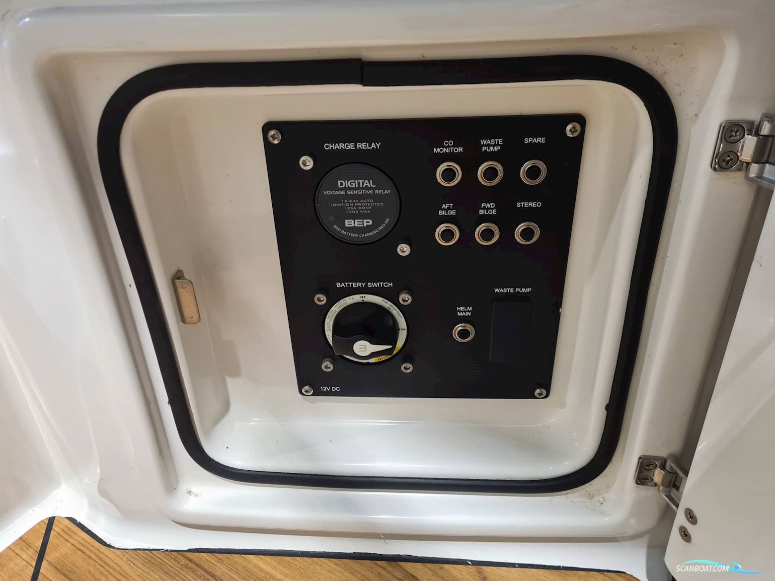 Quicksilver 755 Cruiser - 250 HK Mercury Pro XS/Udstyr