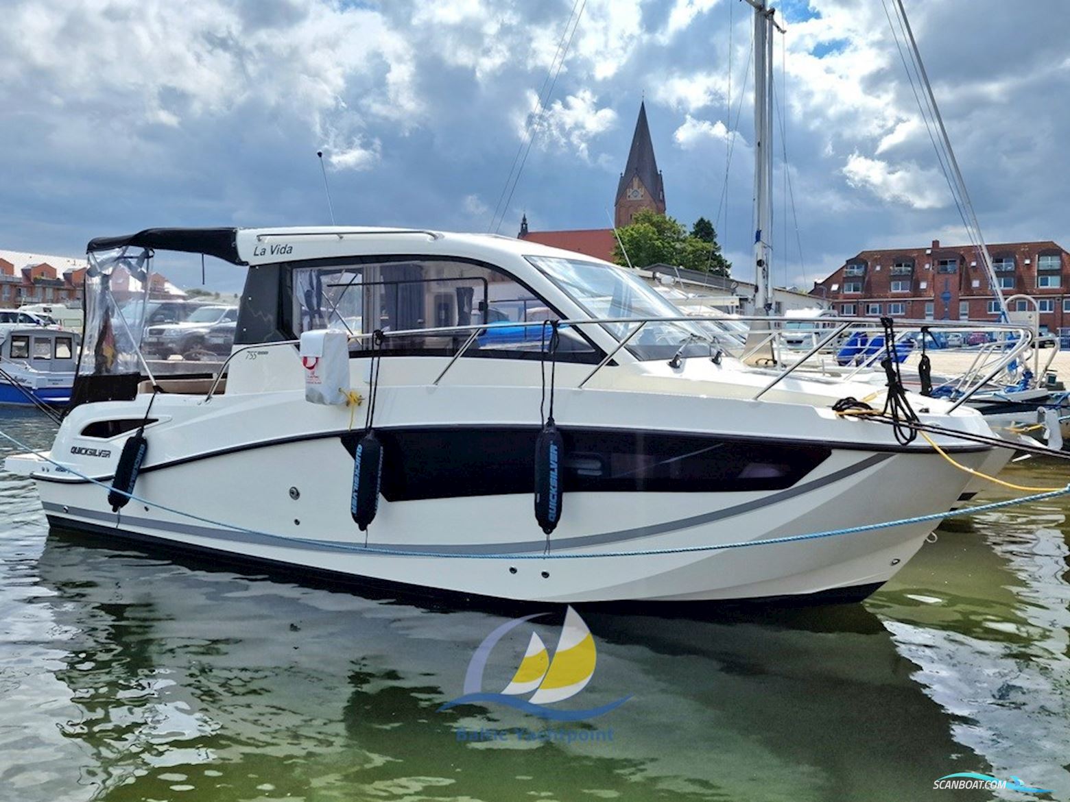 Quicksilver 755 Weekend Motorbåd 2022, med Mercury motor, Tyskland