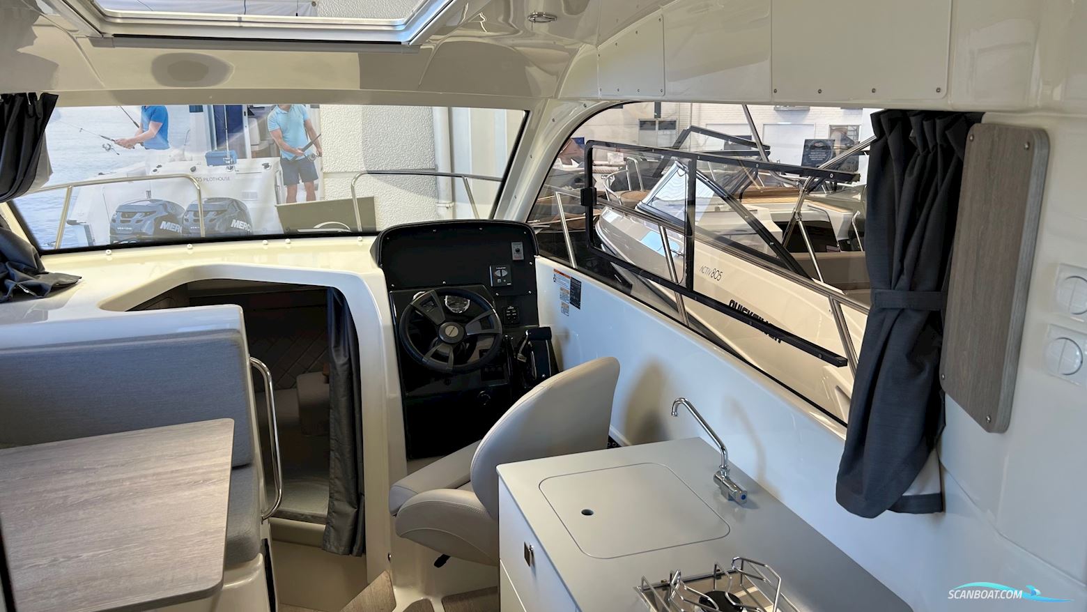 Quicksilver 755 Weekend