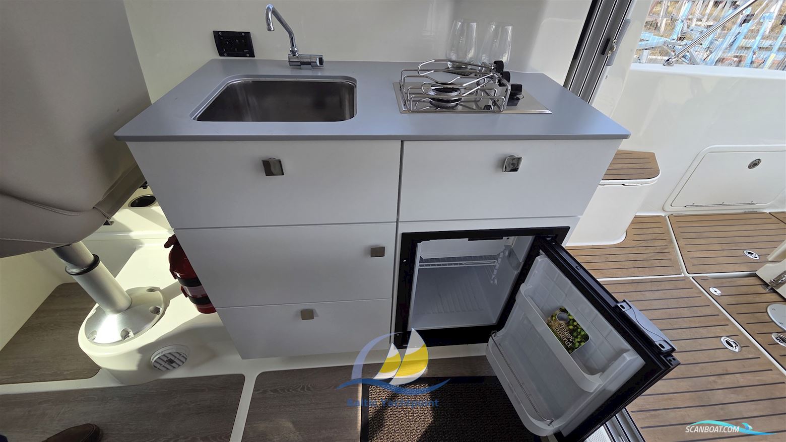 Quicksilver 755 Weekend