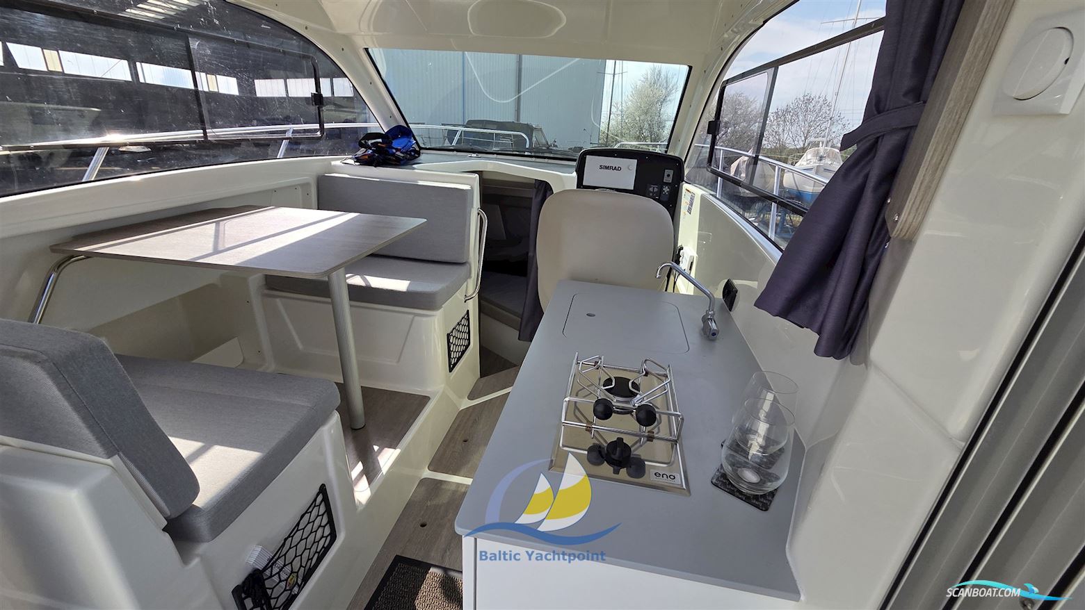 Quicksilver 755 Weekend