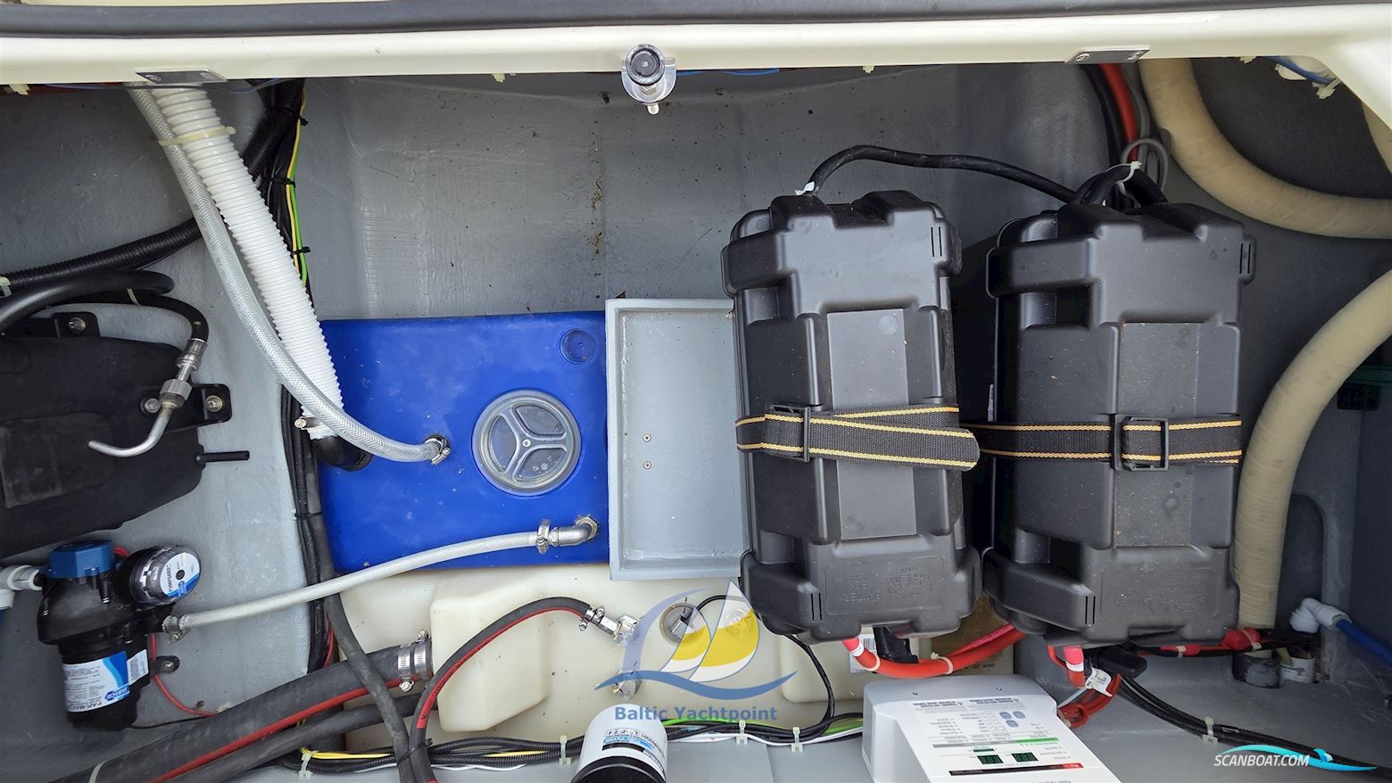 Quicksilver 755 Weekend