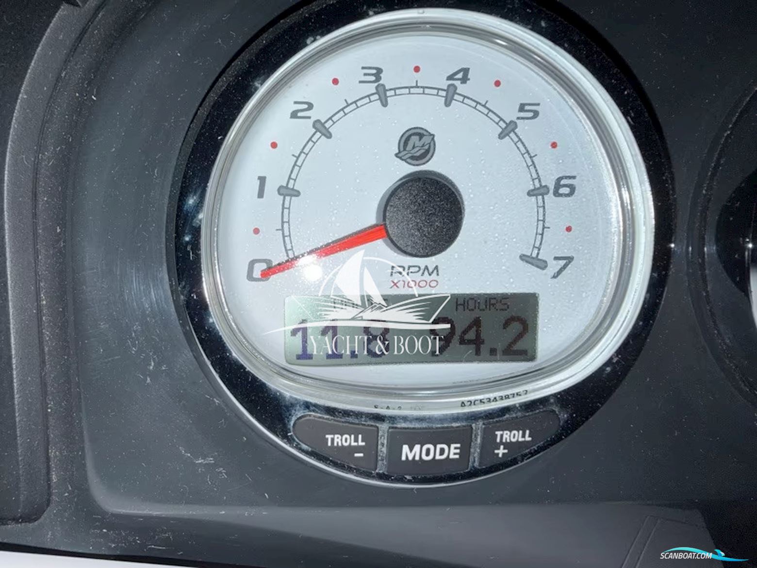 Quicksilver 805 Cruiser