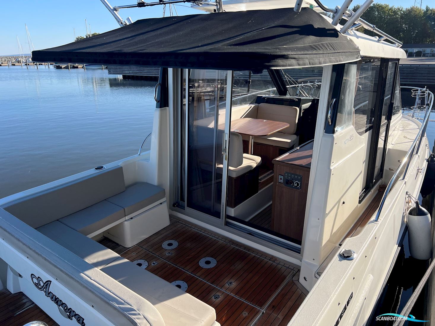 Quicksilver 855 Activ