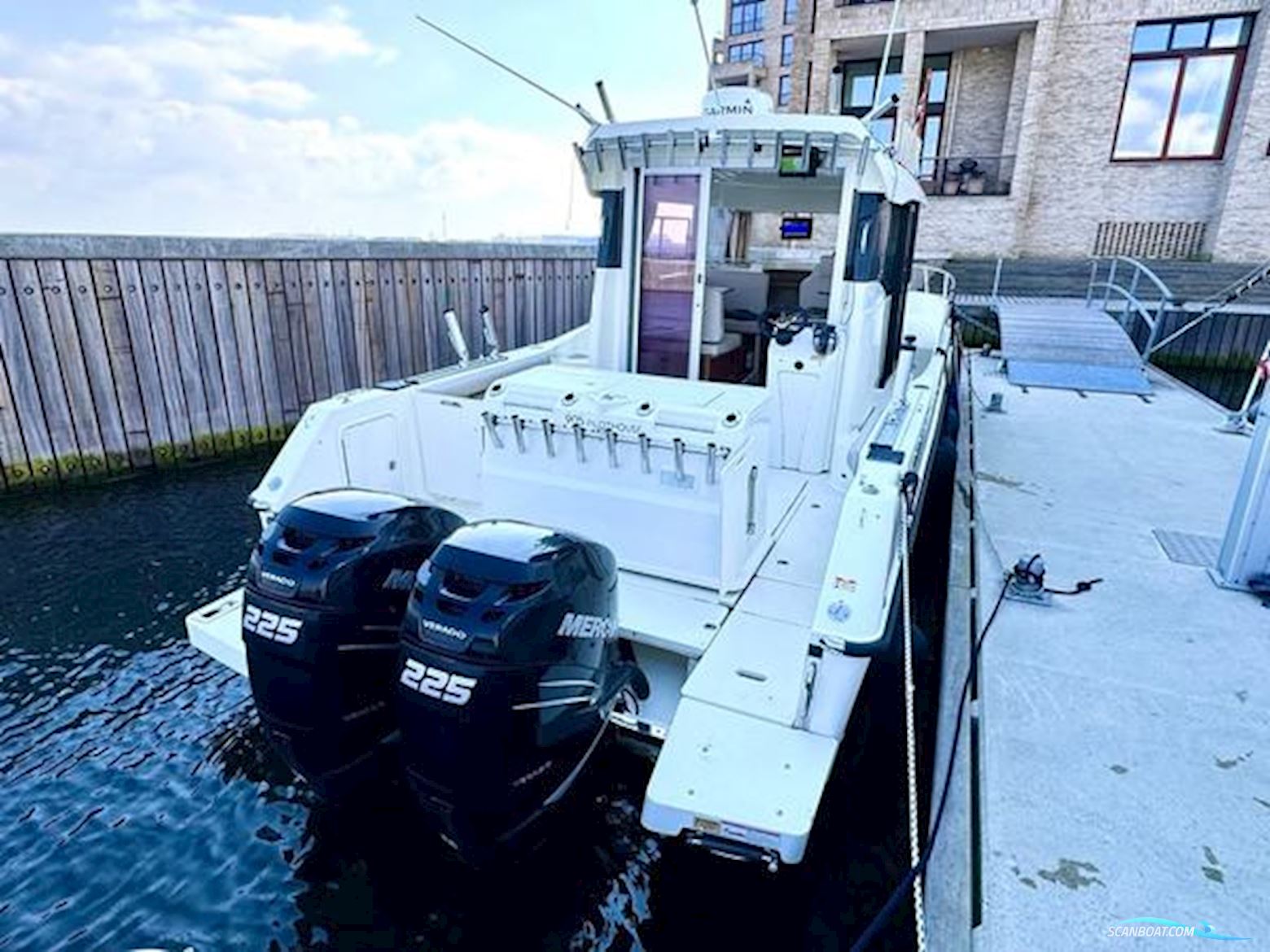 Quicksilver 905 pilothouse (twin 225)