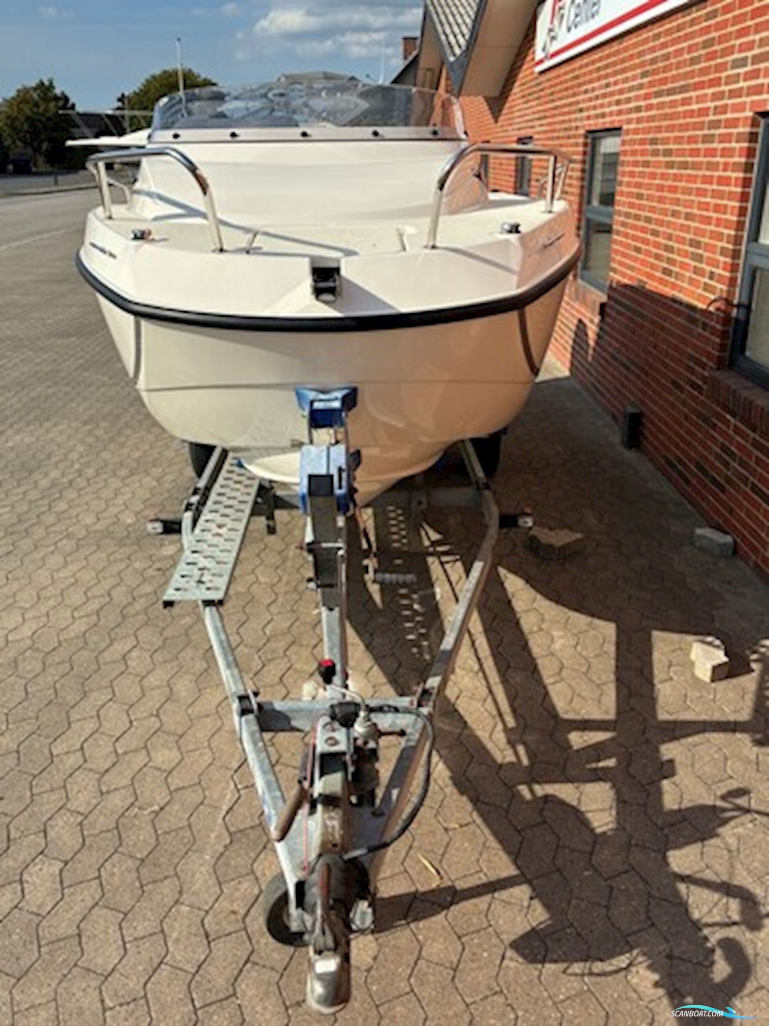 Quicksilver Activ 455 Cabin m/Mercury F60 hk EFI 4-takt 