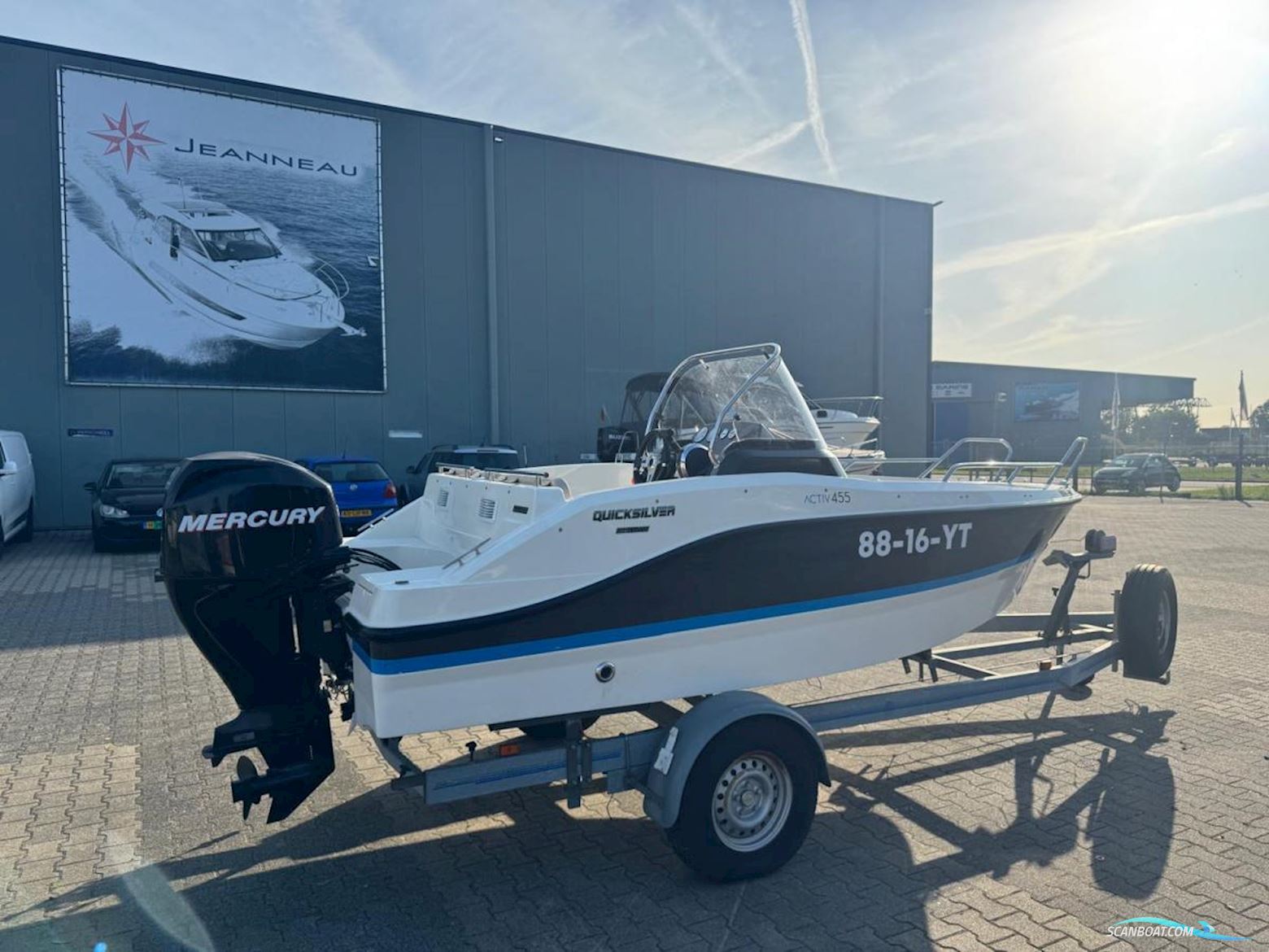 Quicksilver Activ 455 Open