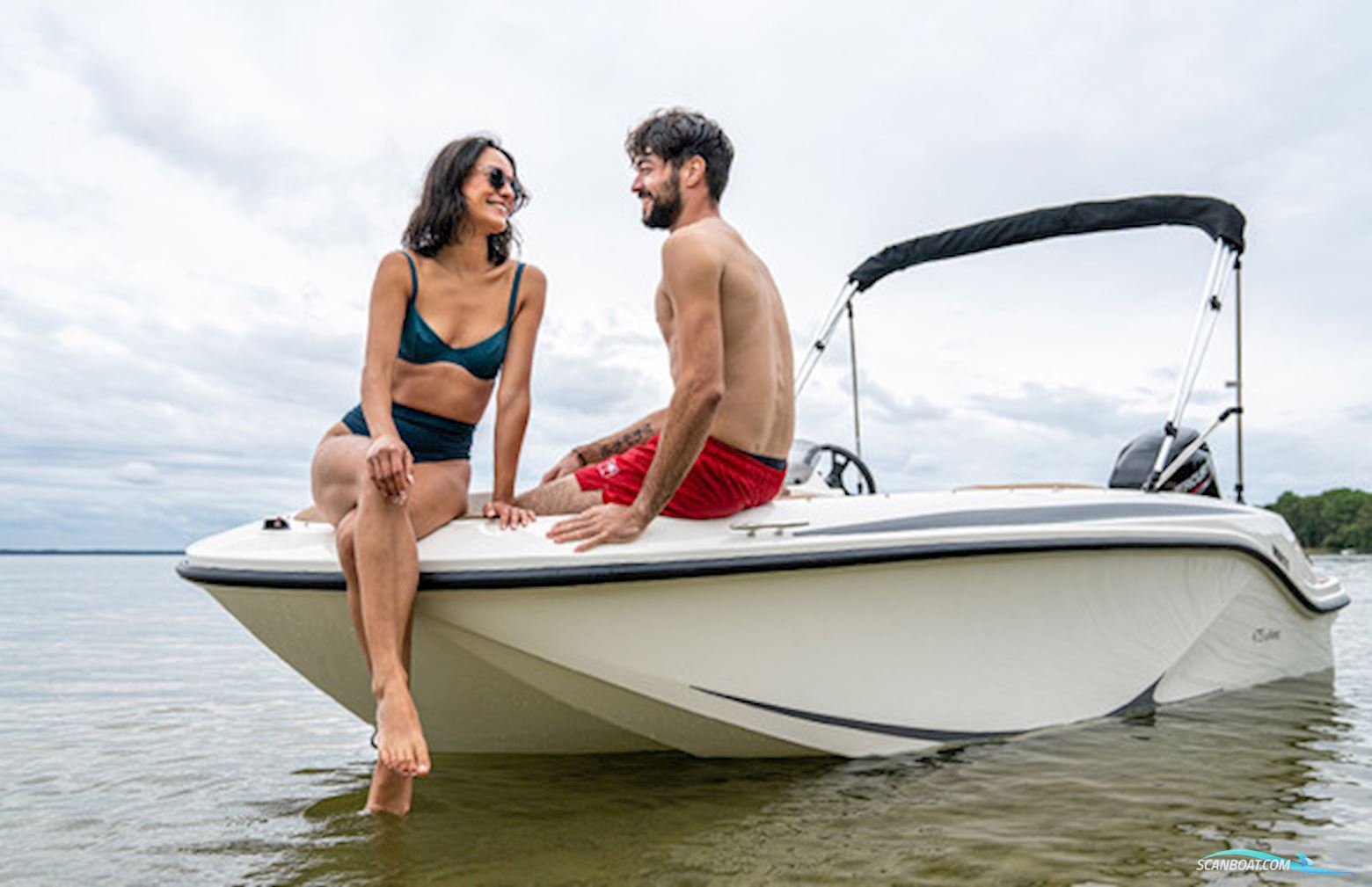 Quicksilver Activ 475 Axess Med 50 hk Mercury-Efi 4 Takt