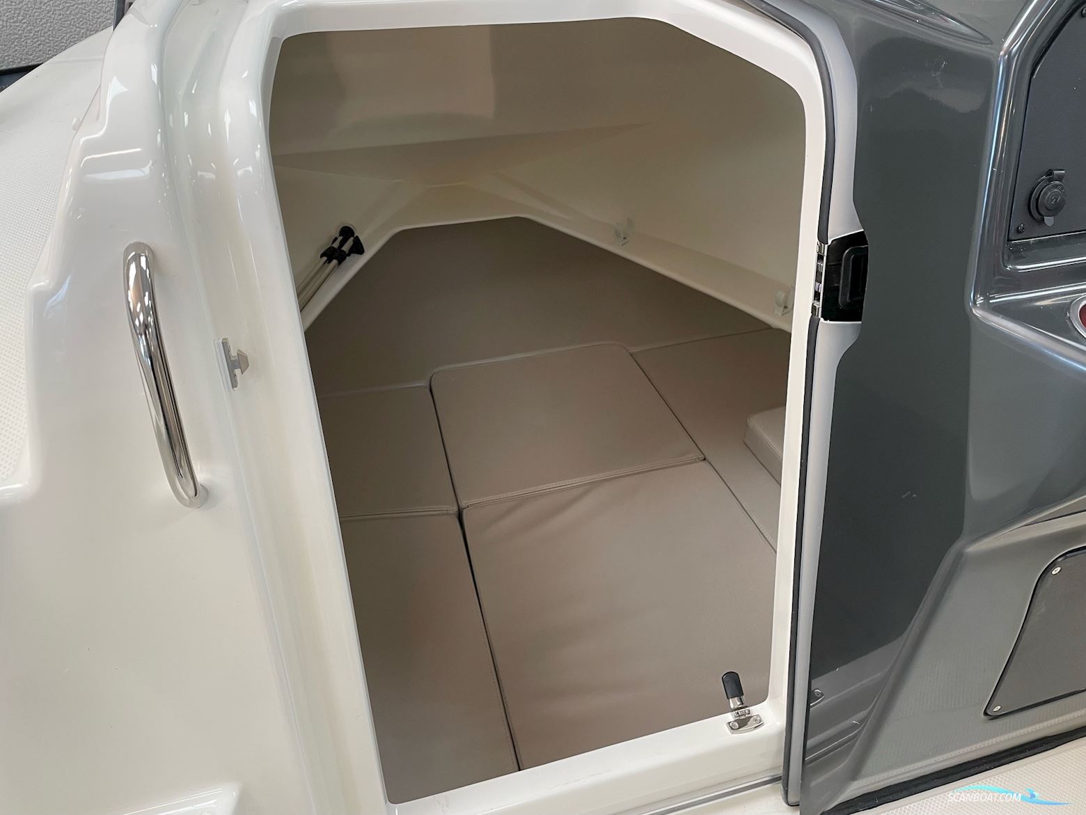 Quicksilver Activ 505 Cabin