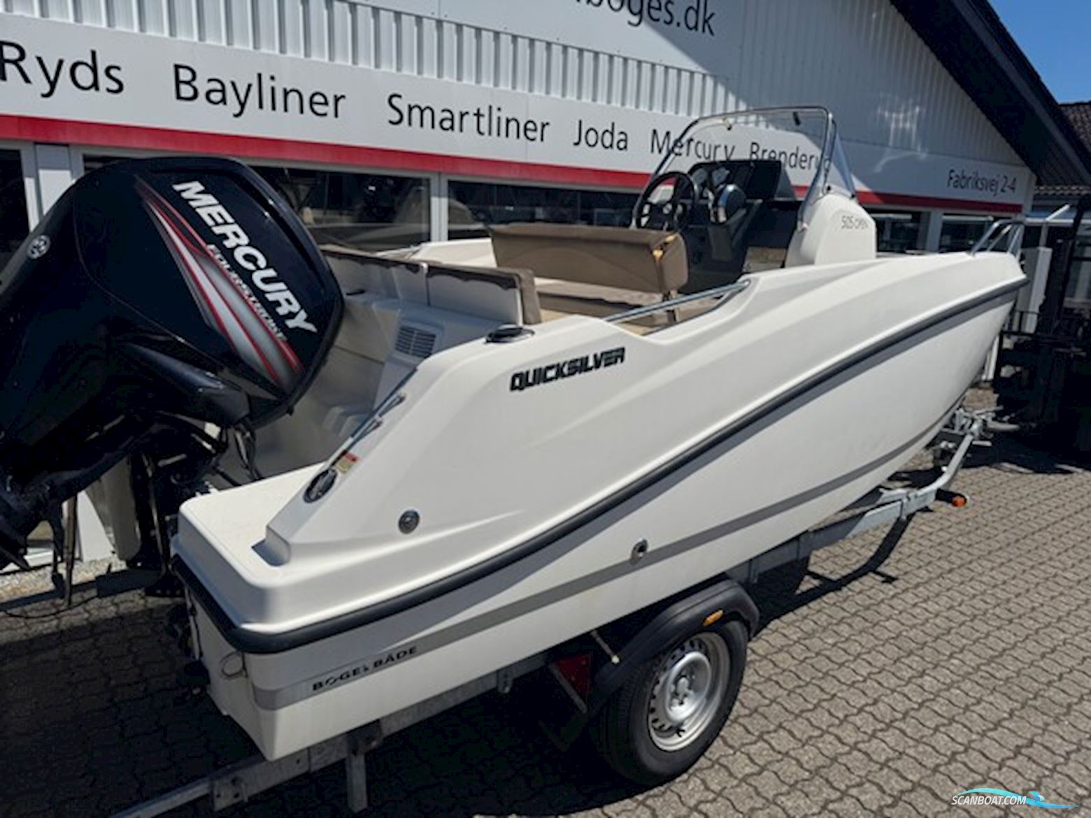 Quicksilver Activ 505 Open med F80 Mercury-EFI 4 takt 2,1L - INKL. udstyr - ENGROS SALG