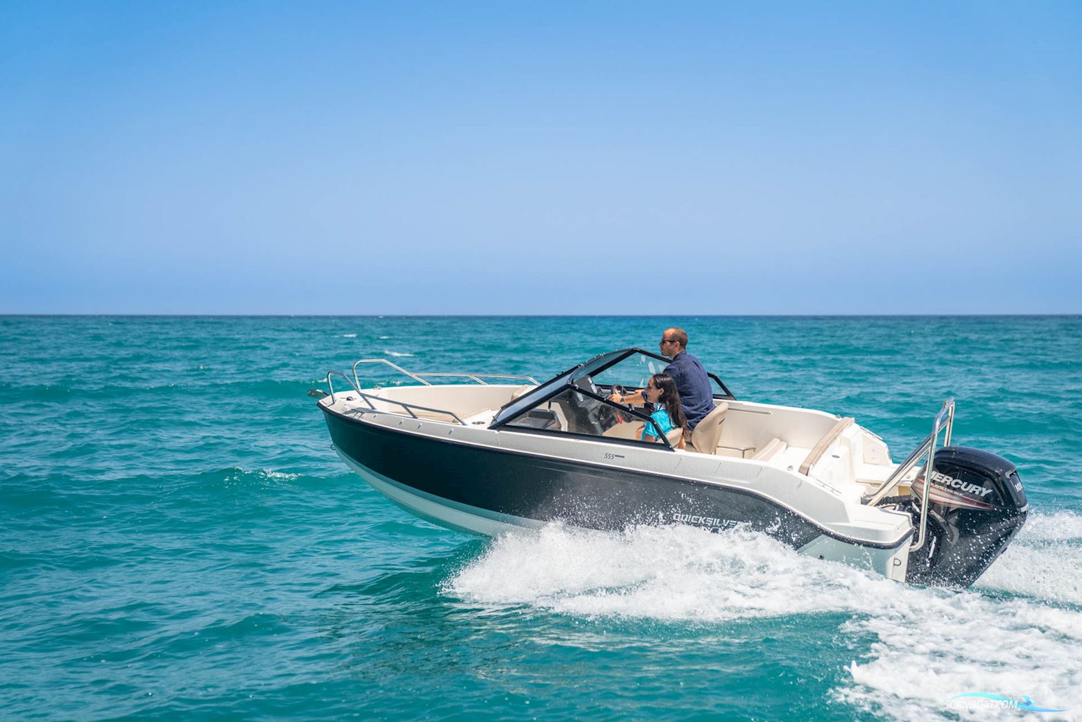 Quicksilver Activ 555 Bowrider Motorbåd 2025, Danmark