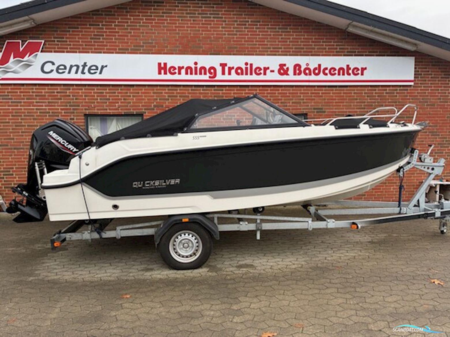 Quicksilver Activ 555 BR m/Mercury F115 hk EFI og Brenderup trailer