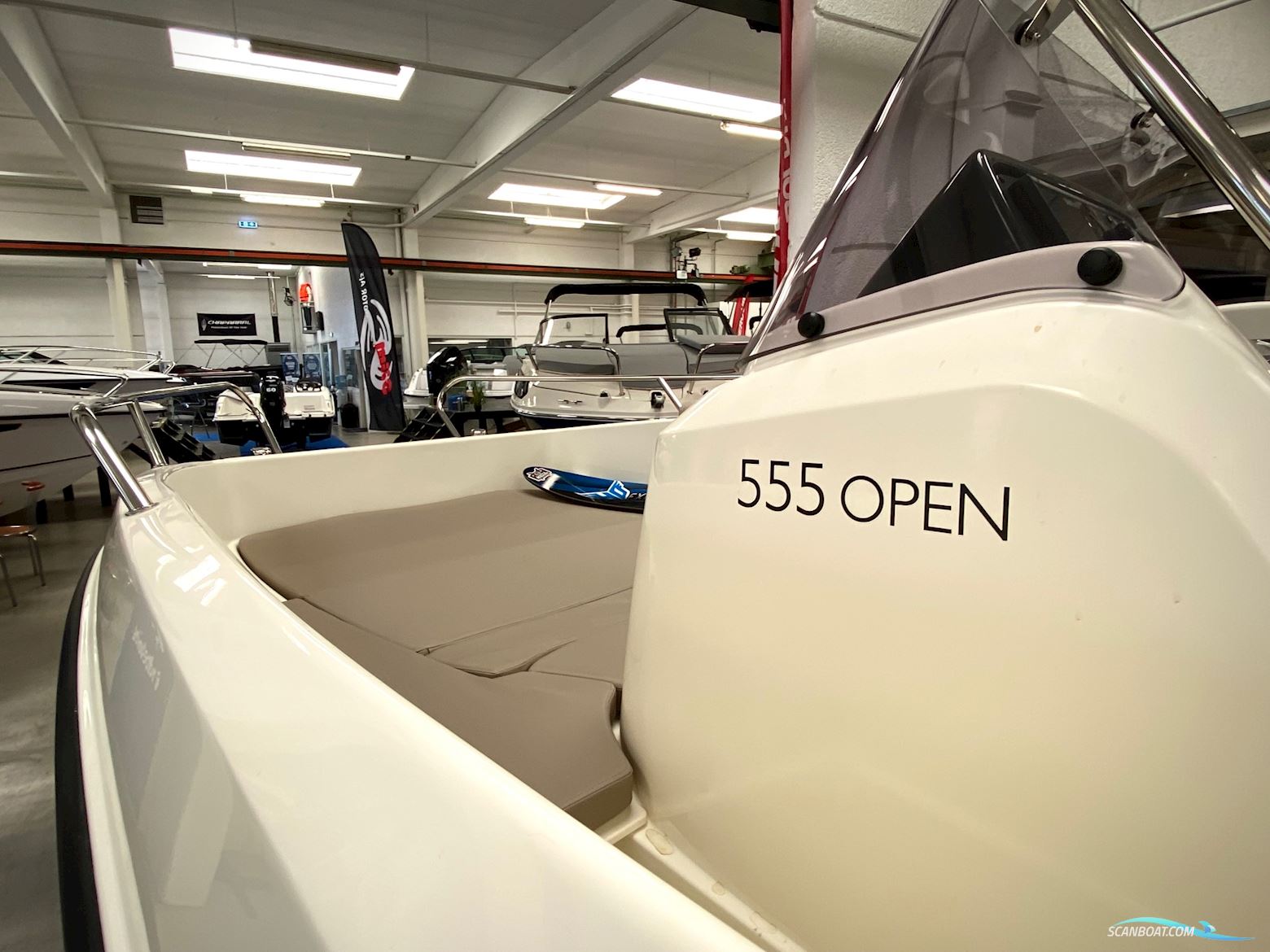 Quicksilver Activ 555 Open NY