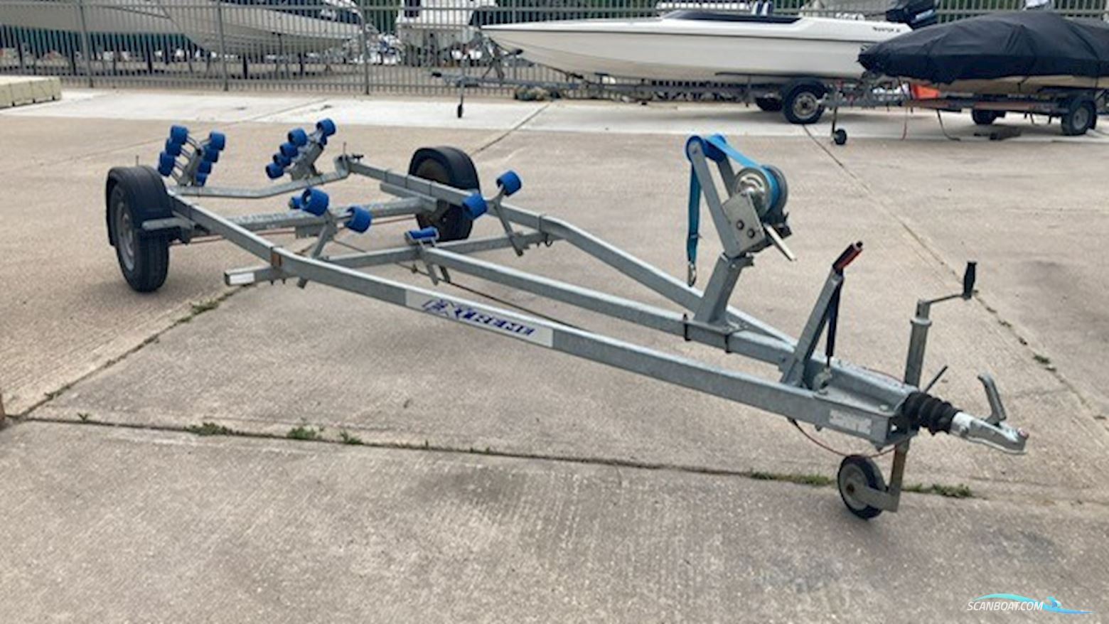 Quicksilver Activ 555 Open