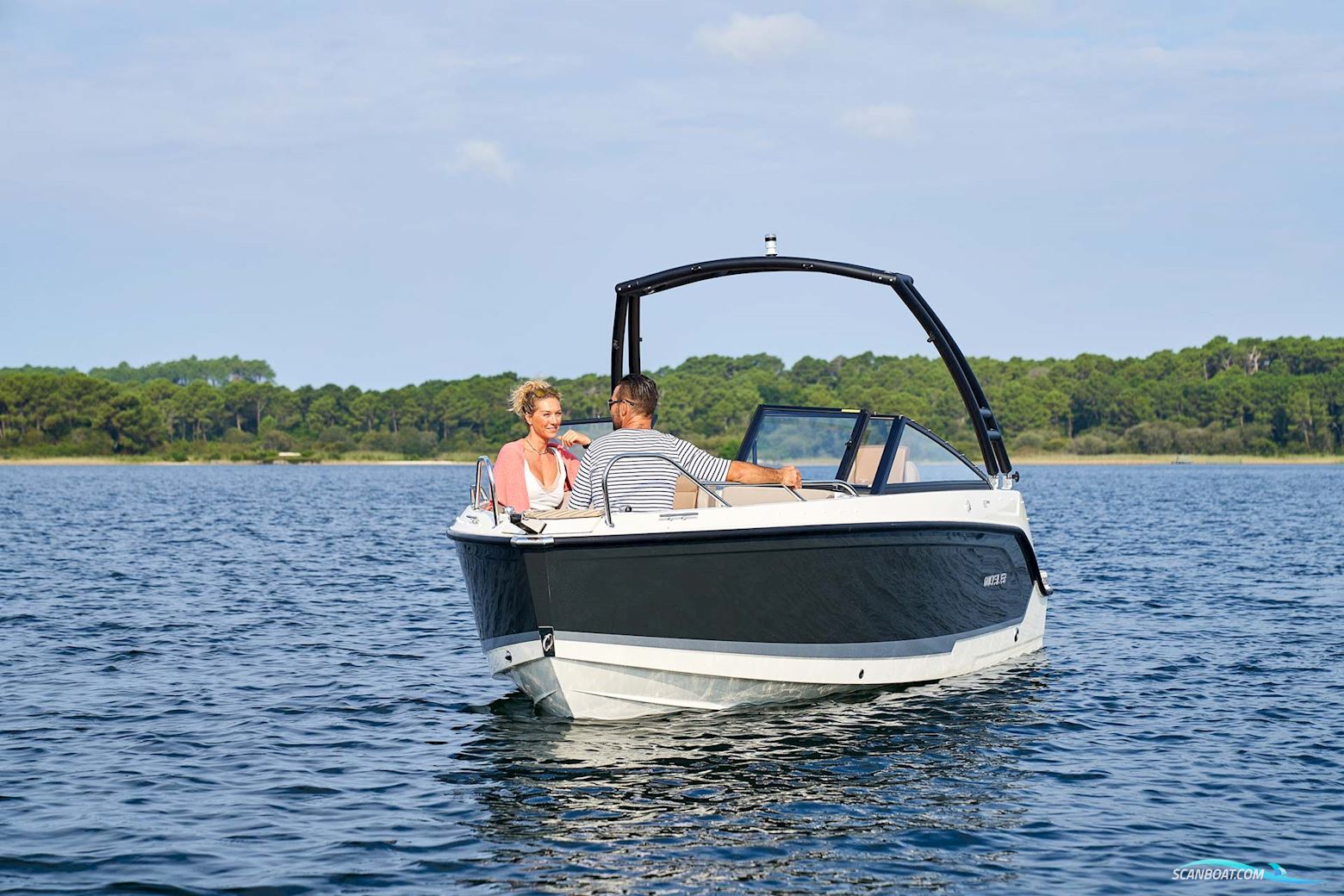 Quicksilver Activ 605 Bowrider