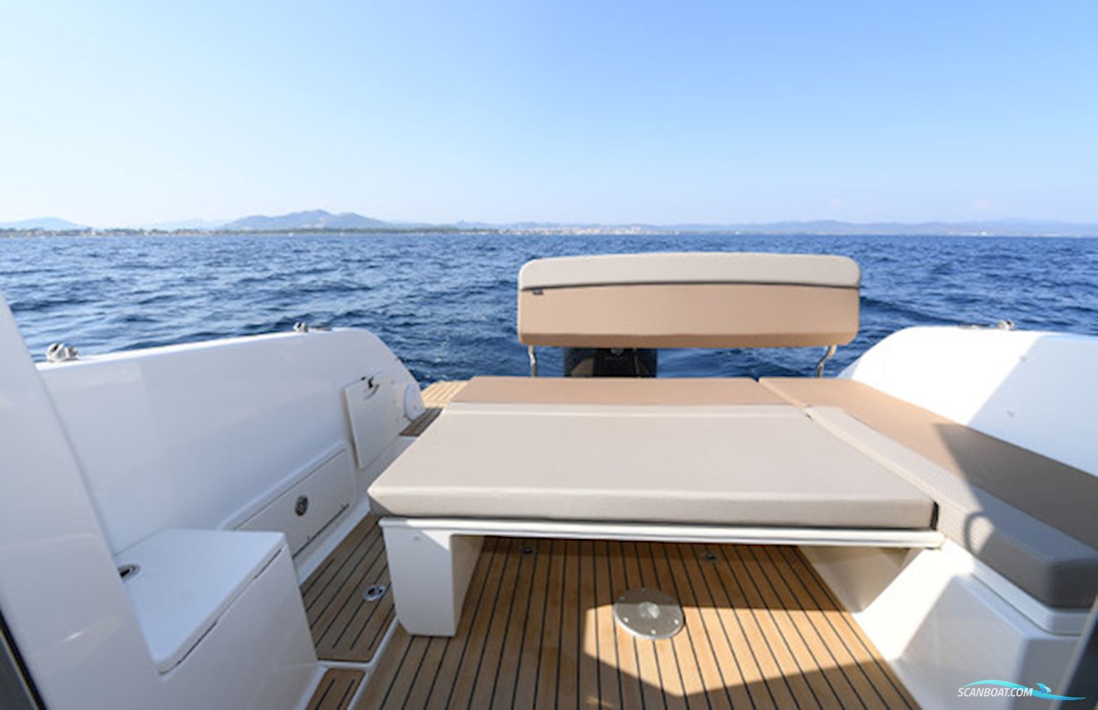 Quicksilver Activ 675 Weekend med F200 Mercury DS XL V6 - INKL. udstyr - KAMPAGNE PRIS