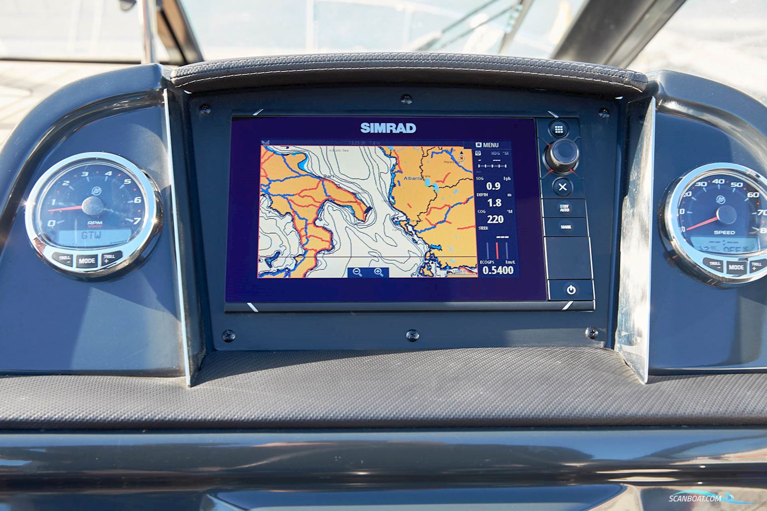 Quicksilver Activ 755 Cruiser