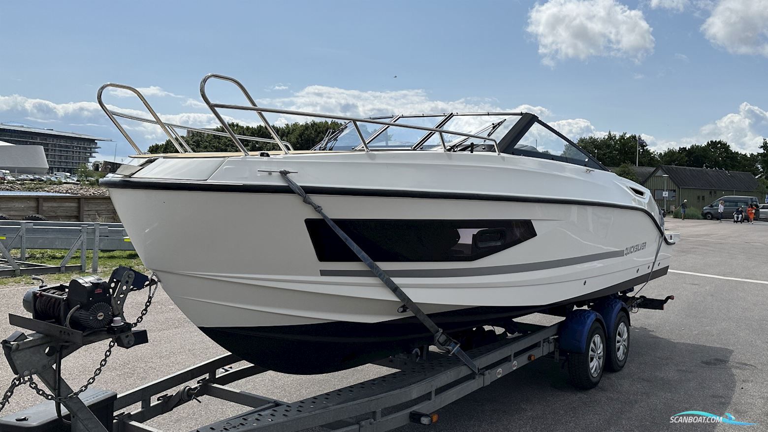 Quicksilver Activ 755 Cruiser
