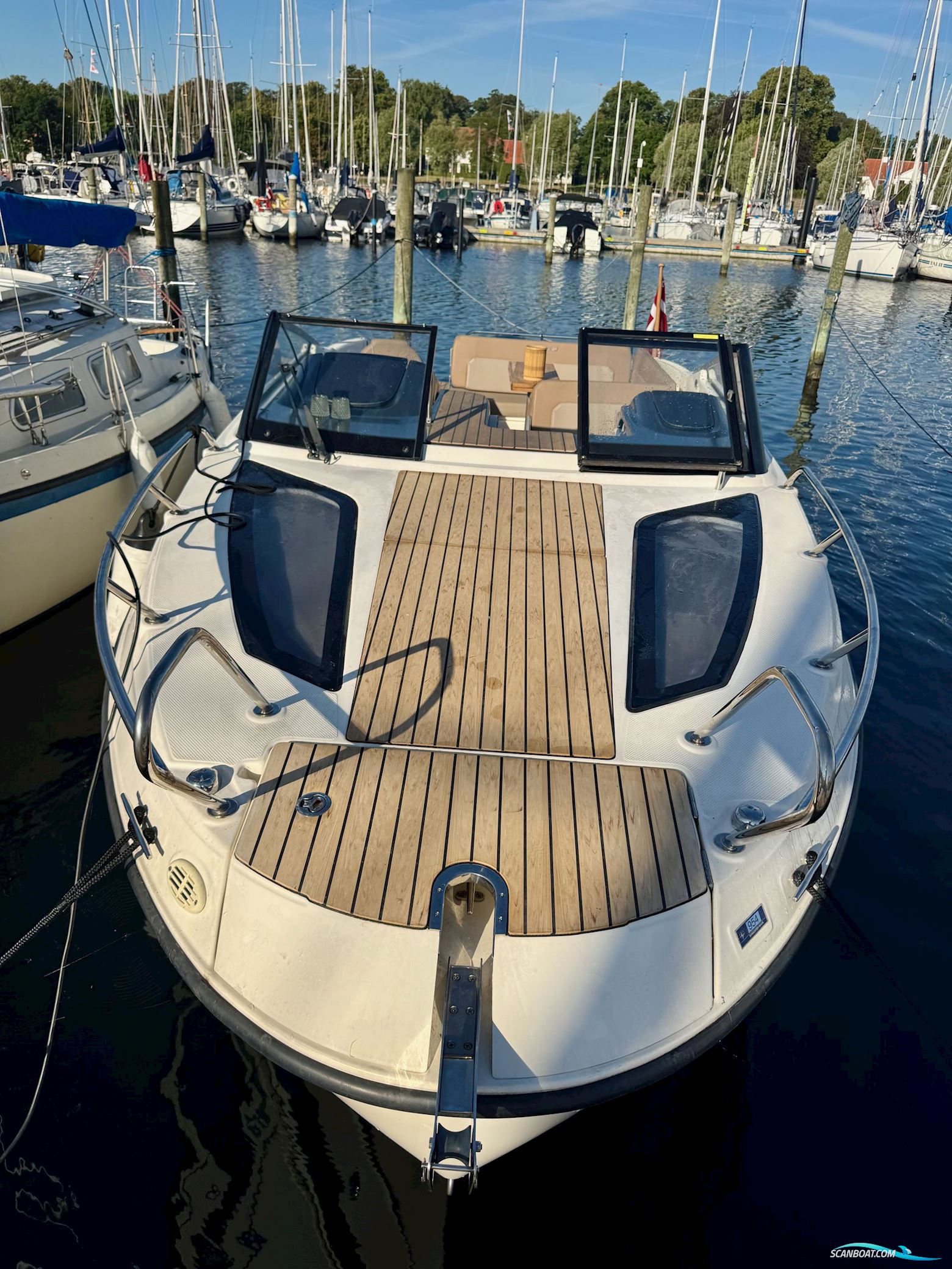 Quicksilver Activ 755 Cruiser