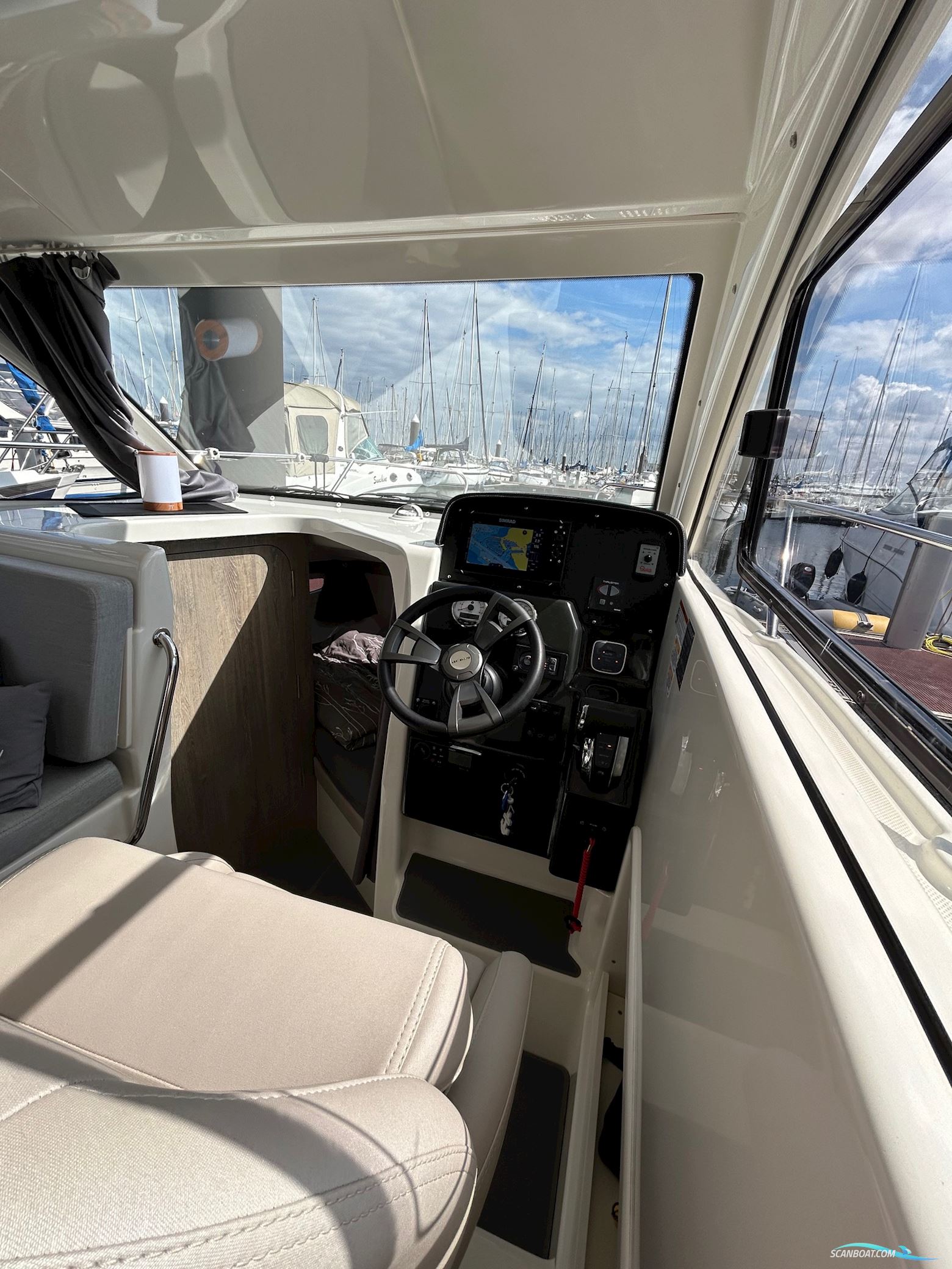 Quicksilver Activ 755 Weekend