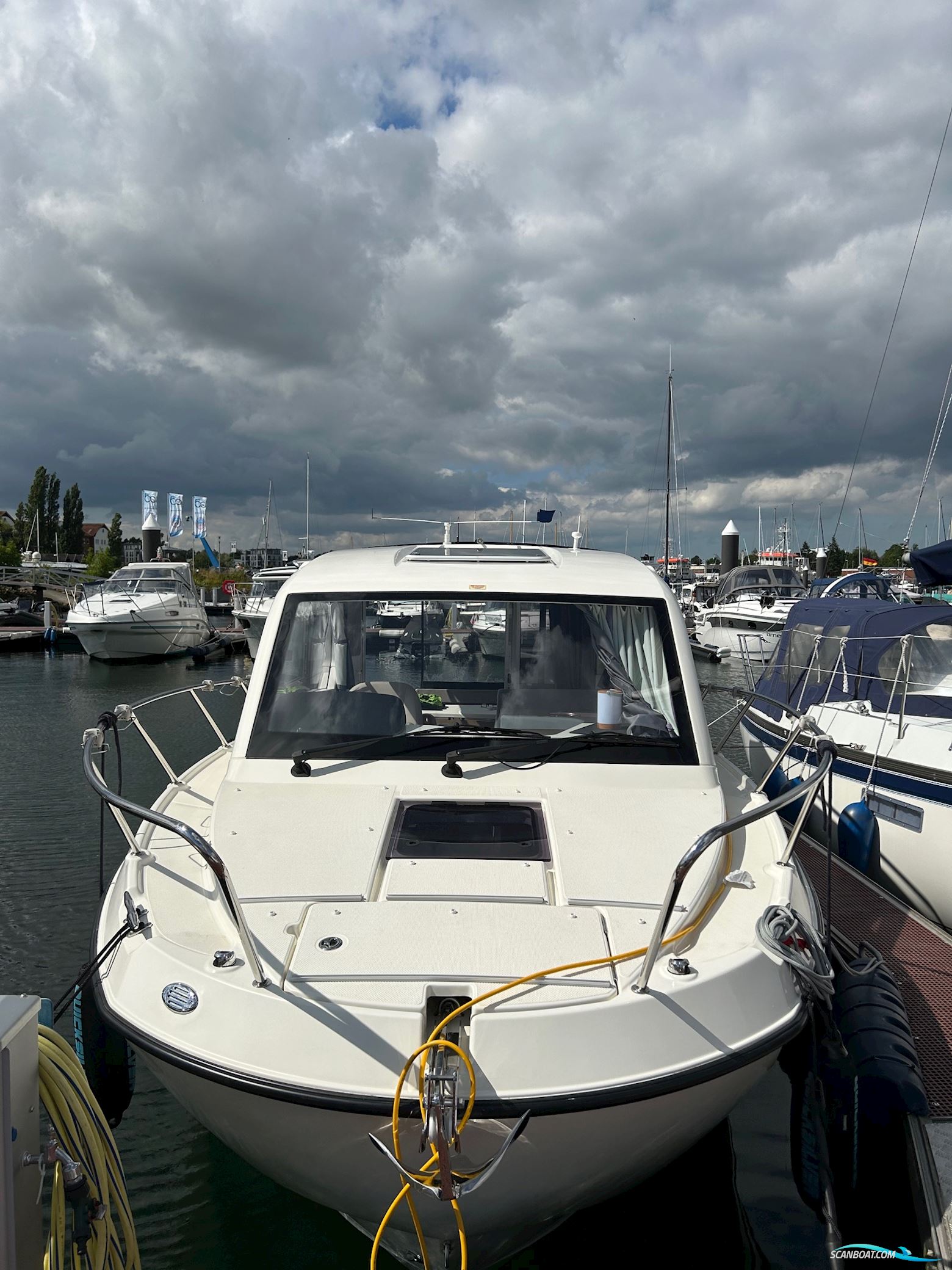 Quicksilver Activ 755 Weekend