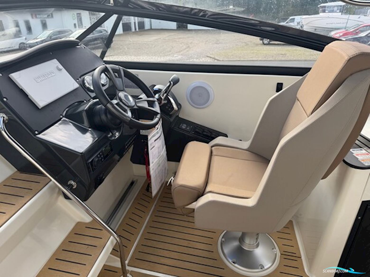 Quicksilver Activ 805 Cruiser Med F300 Mercury Verado AM DS 4,6L V8 - Solgt