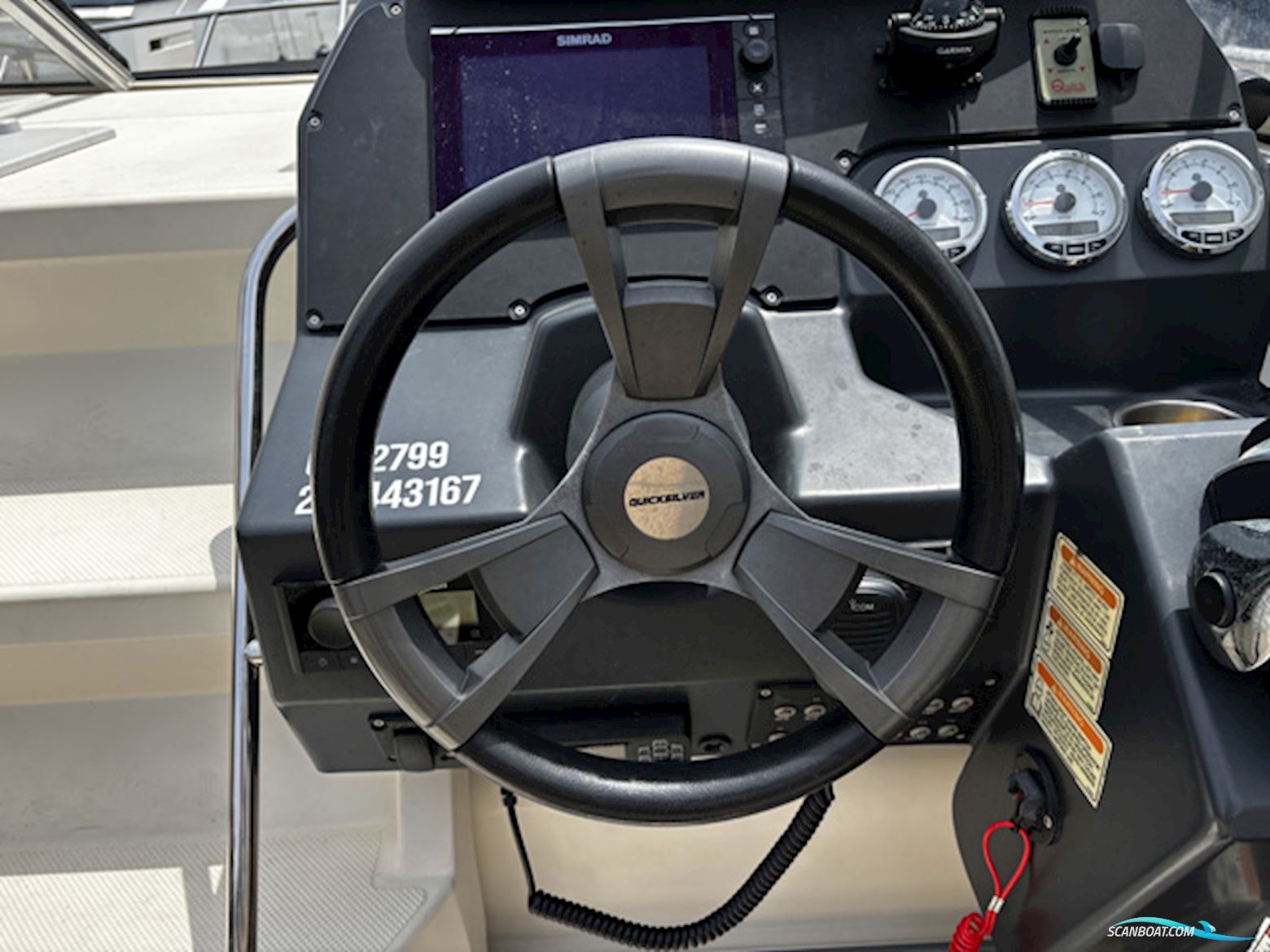 Quicksilver Activ 805