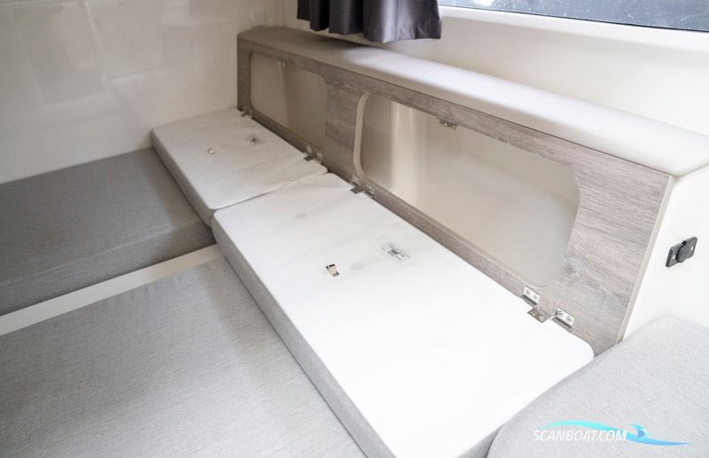 Quicksilver Activ 905 Weekend