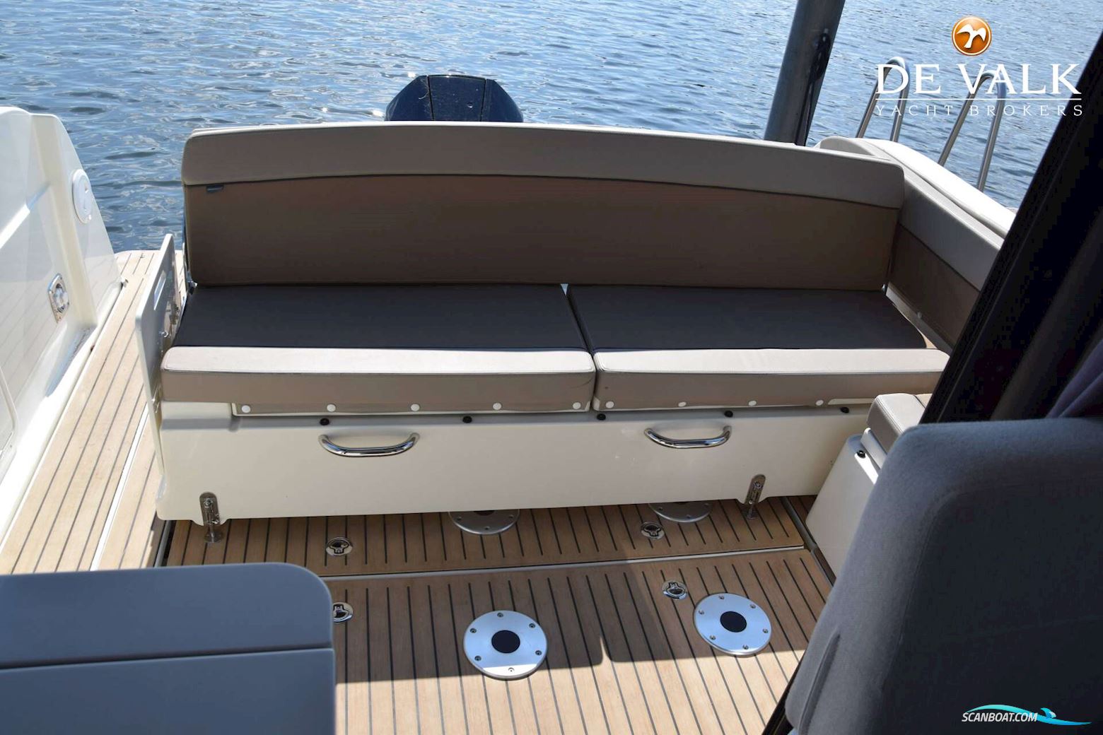 Quicksilver Activ 905 Weekend