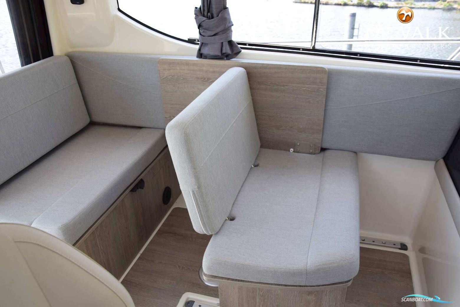 Quicksilver Activ 905 Weekend