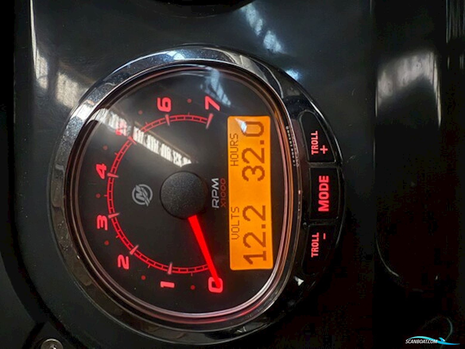 Quicksilver Active 805 Cruiser - Mercury V8 300hk