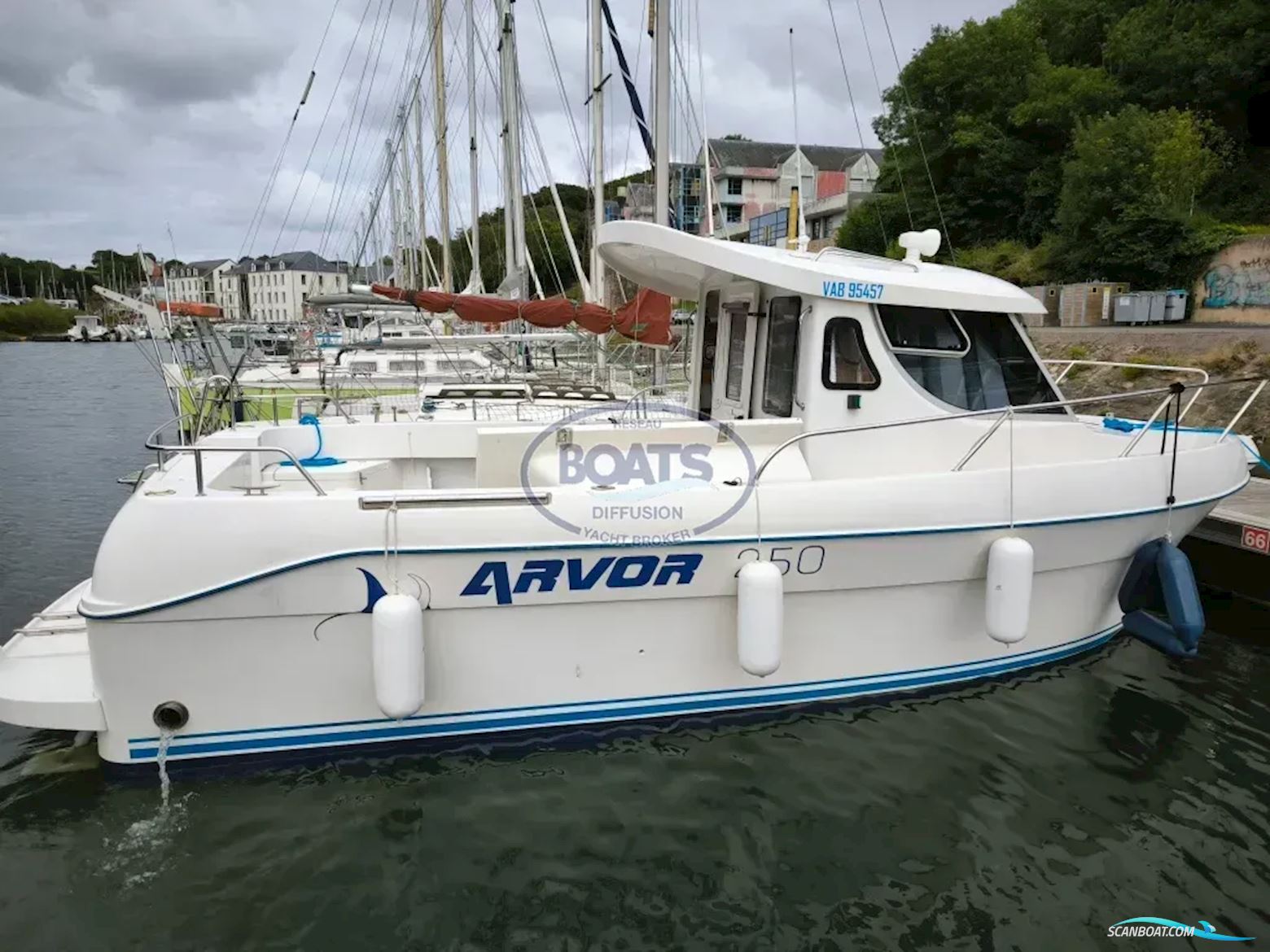 Quicksilver ARVOR 250