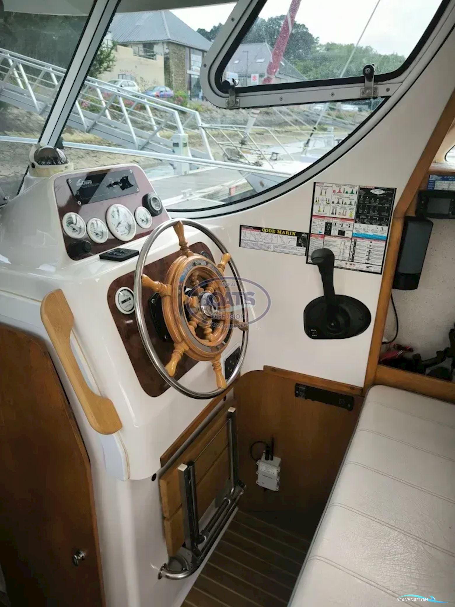 Quicksilver ARVOR 250