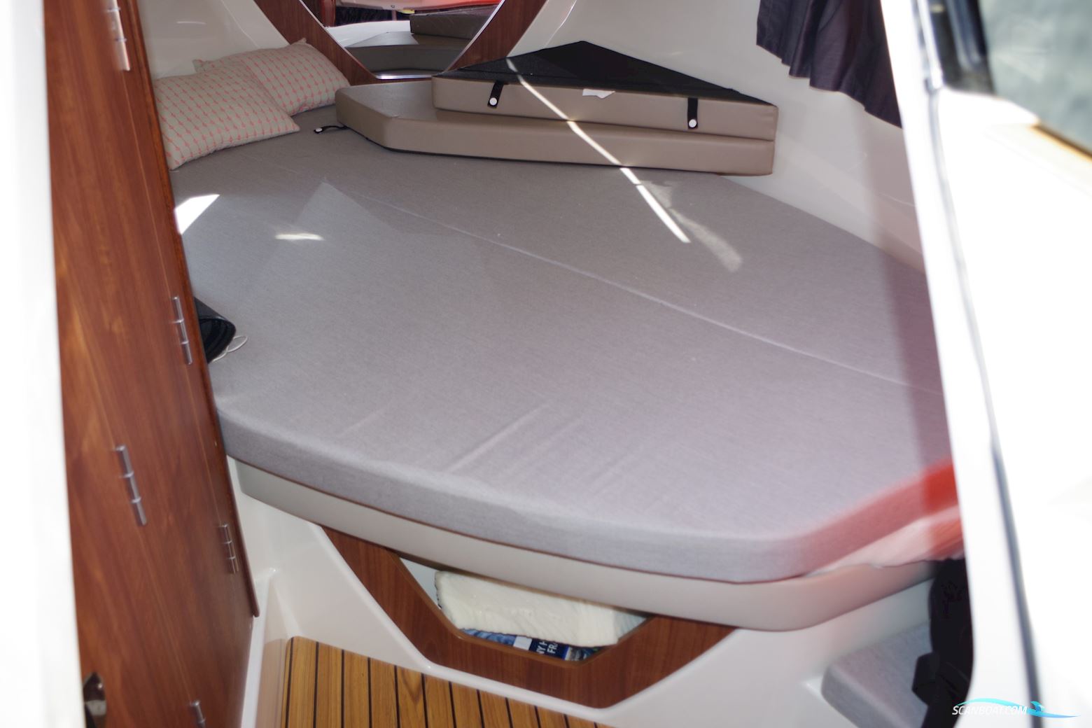 Quicksilver Quicksilver Activ 805 Cruiser