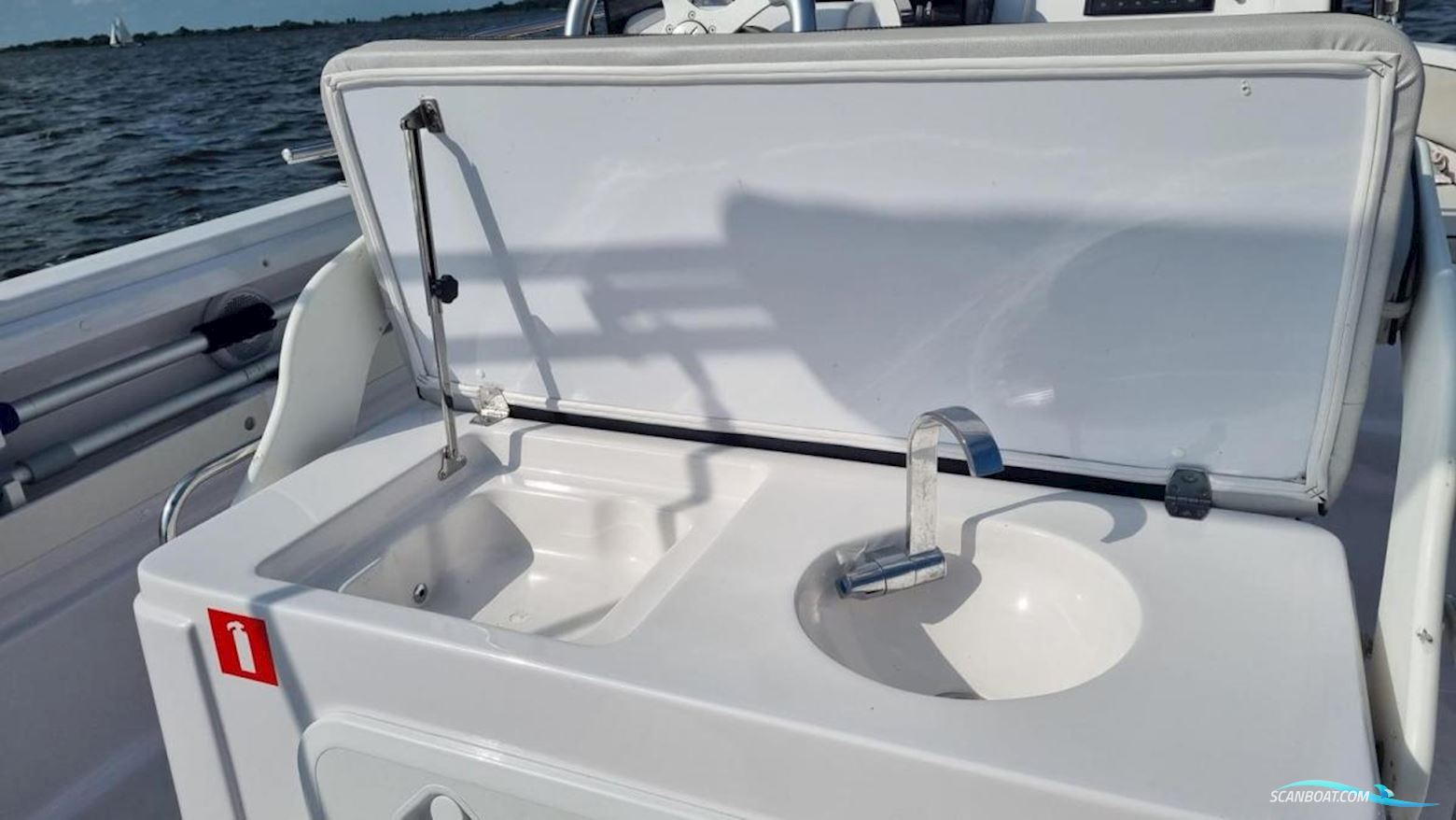 Ranieri Voyager 22