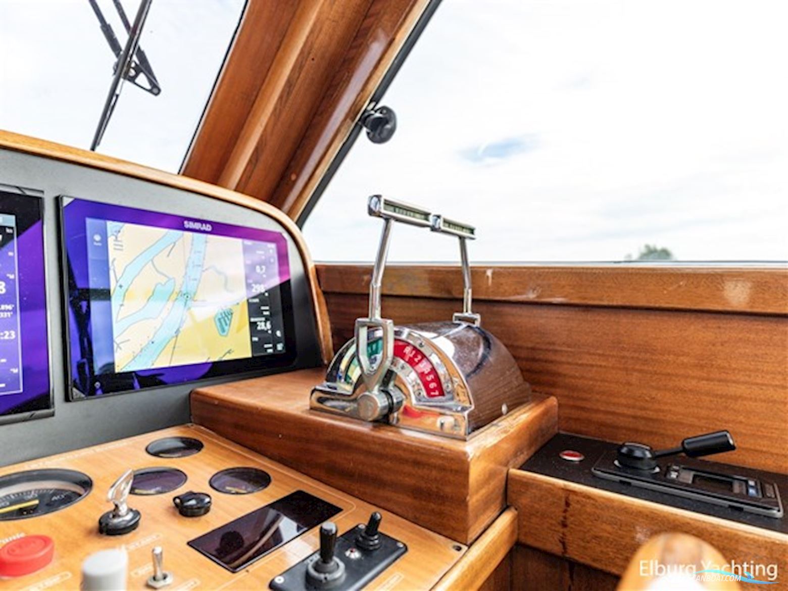 Rapsody 40 Offshore