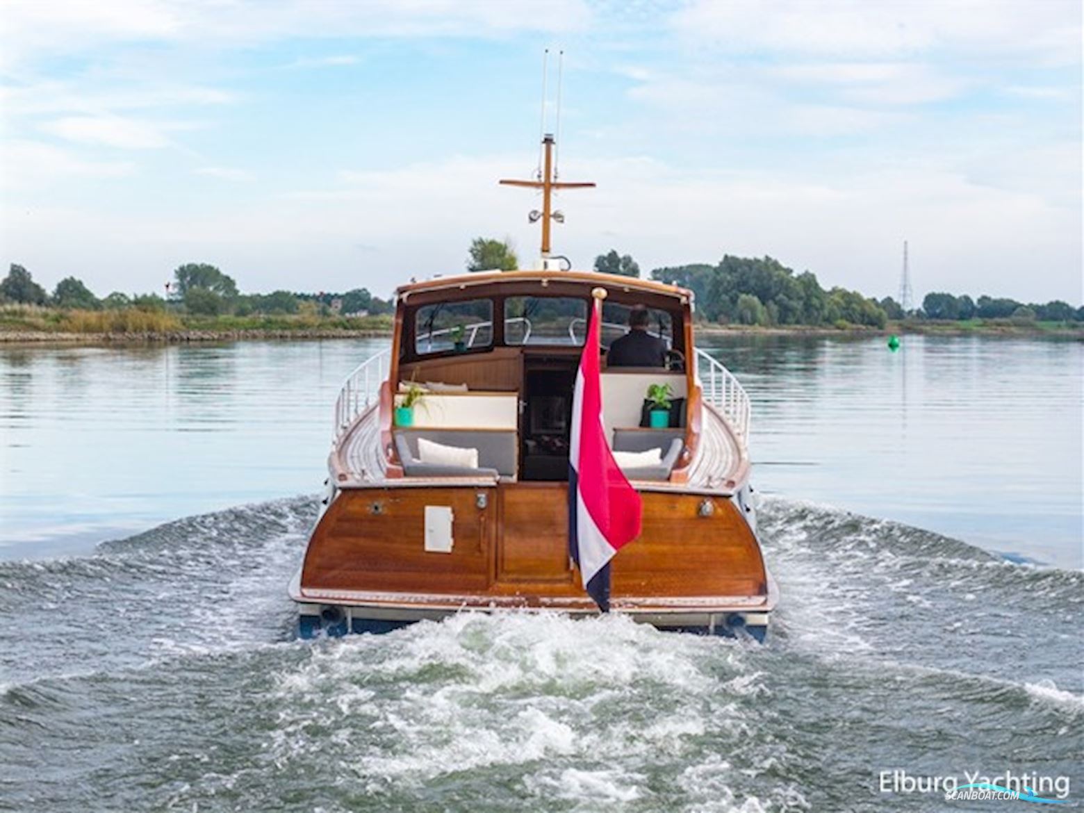 Rapsody 40 Offshore