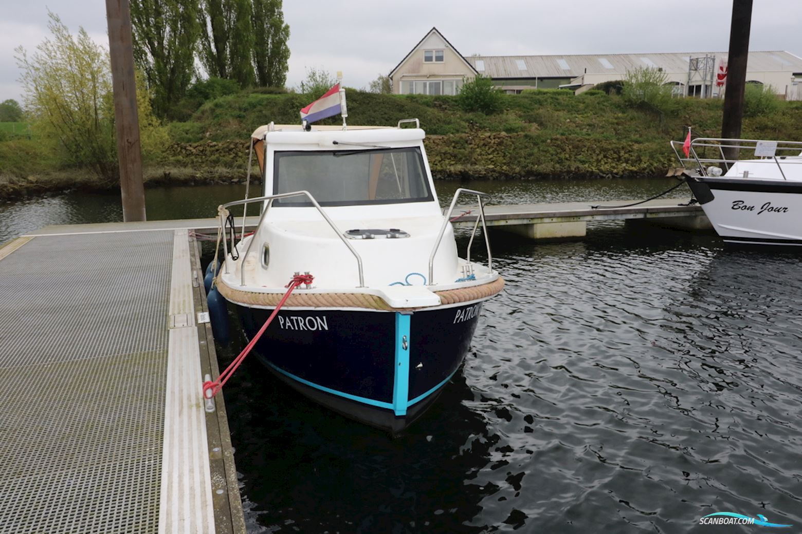 Rasker Sloop 700