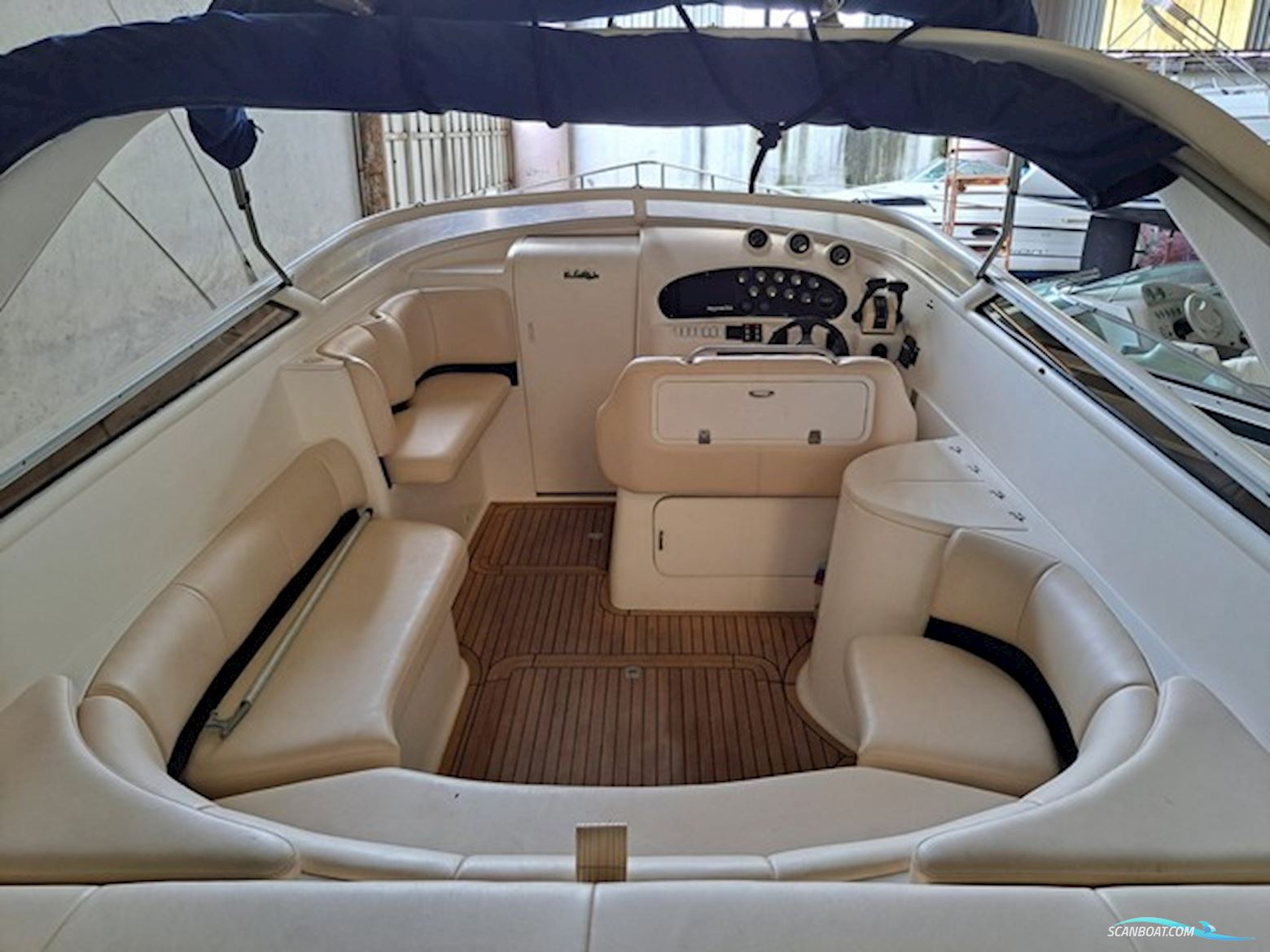 Real Power Boats Real Hawk 32